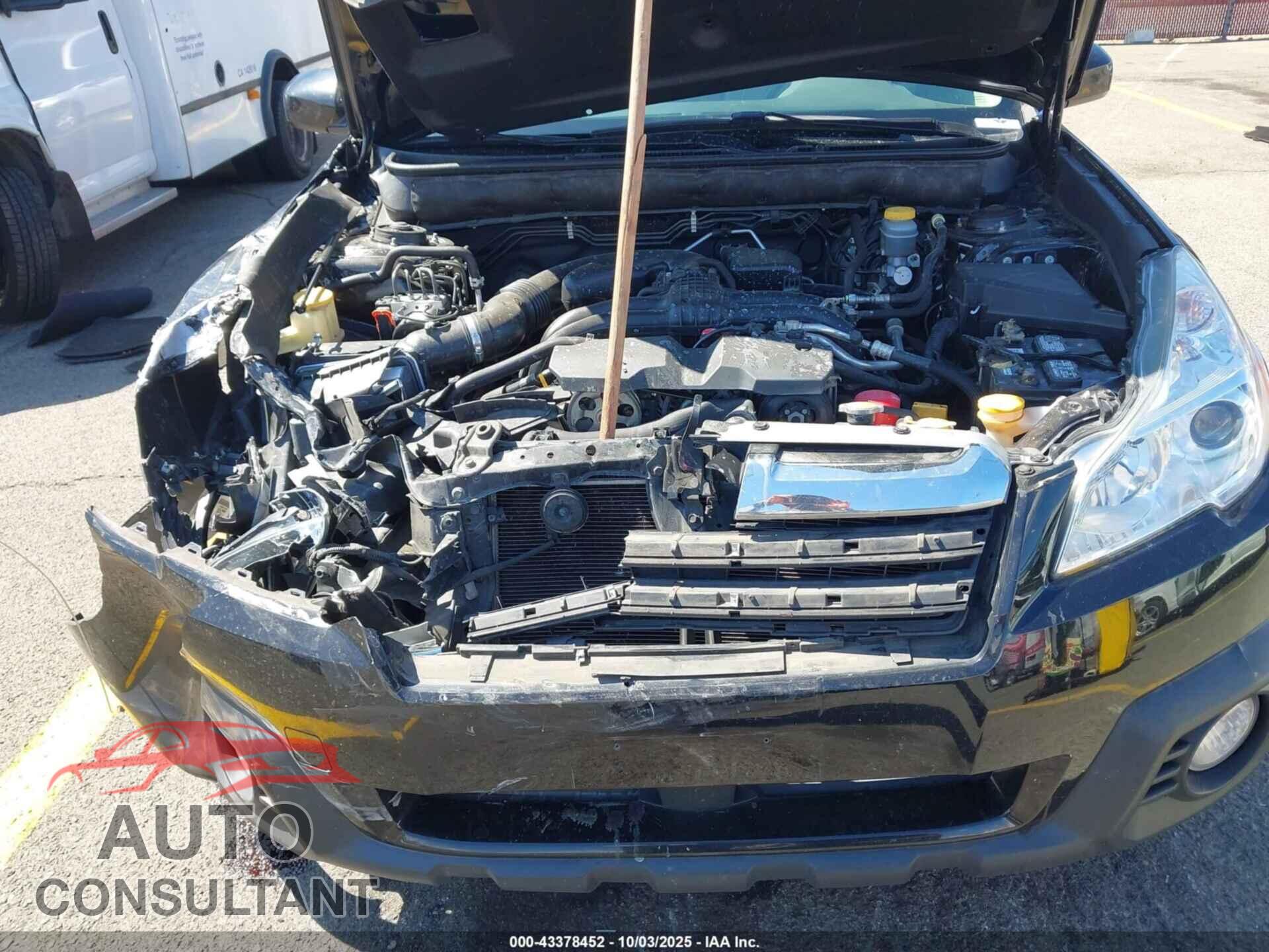 SUBARU OUTBACK 2013 - 4S4BRBGC8D3310391