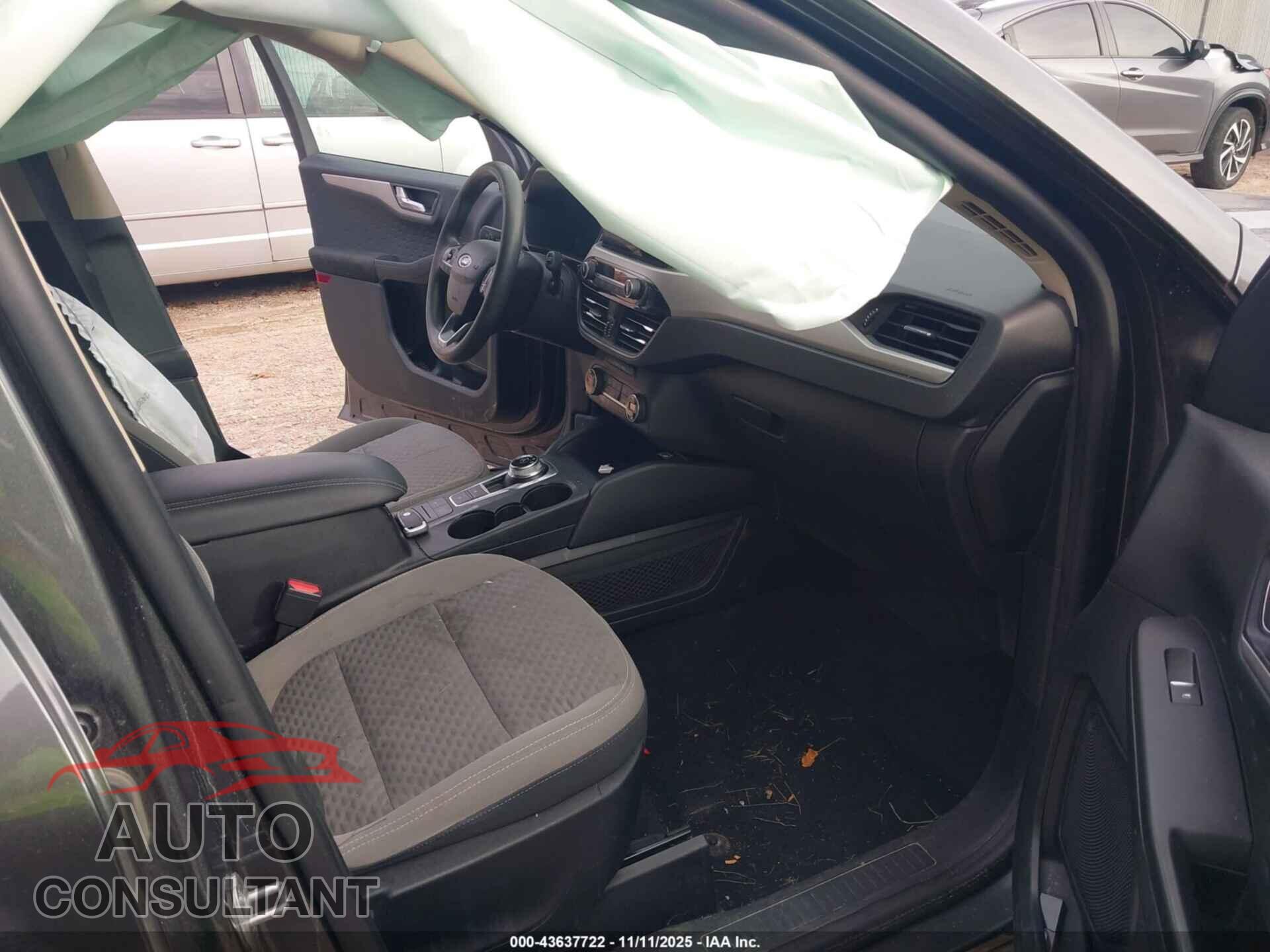 FORD ESCAPE 2020 - 1FMCU9G62LUA04558