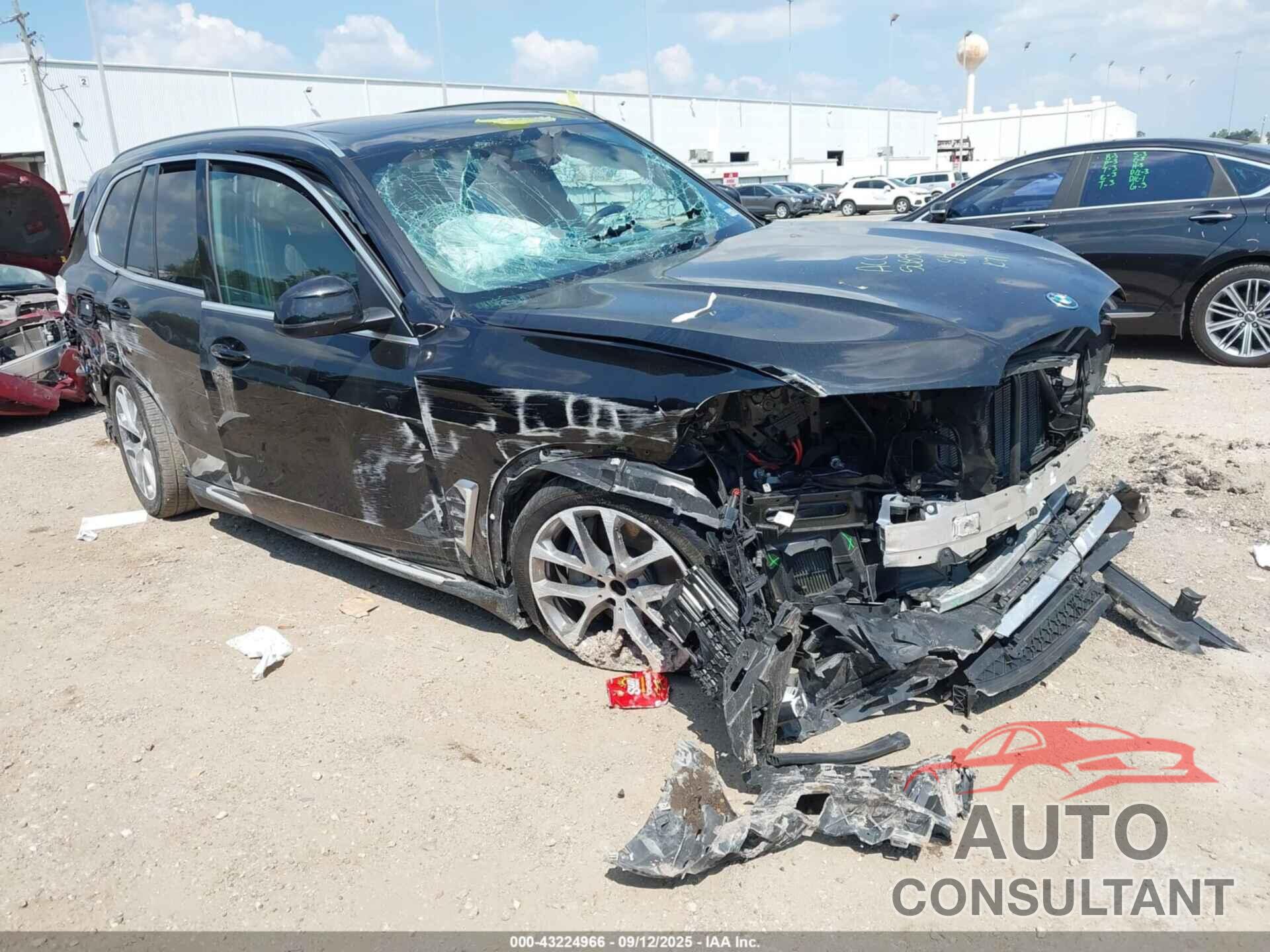 BMW X5 PHEV 2025 - 5UX43EU02S9Y36373