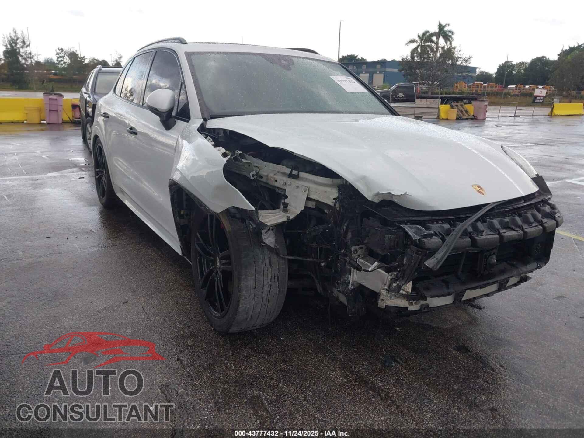PORSCHE CAYENNE 2019 - WP1AB2AY6KDA61748