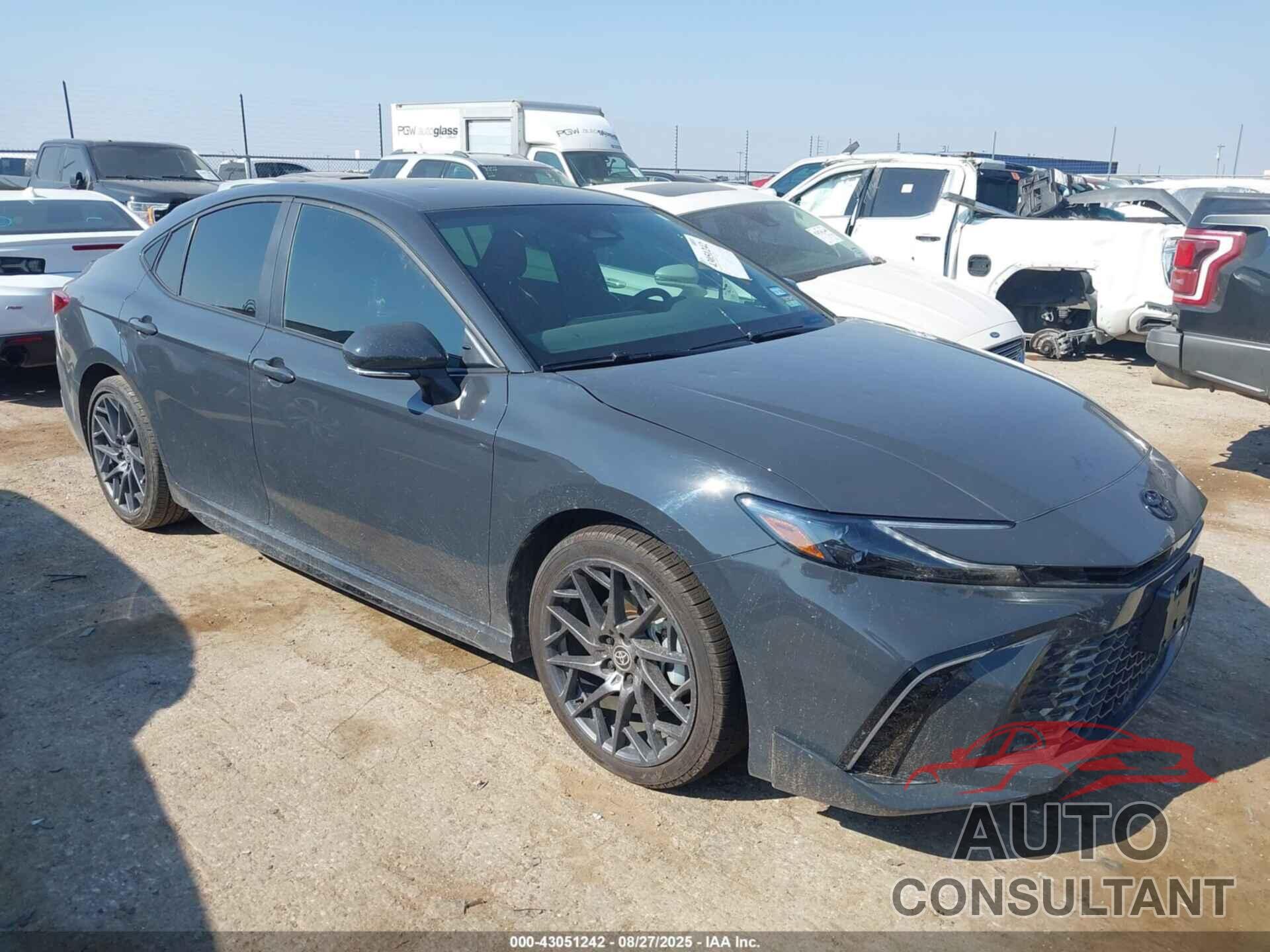 TOYOTA CAMRY 2025 - 4T1DAACK1SU060555