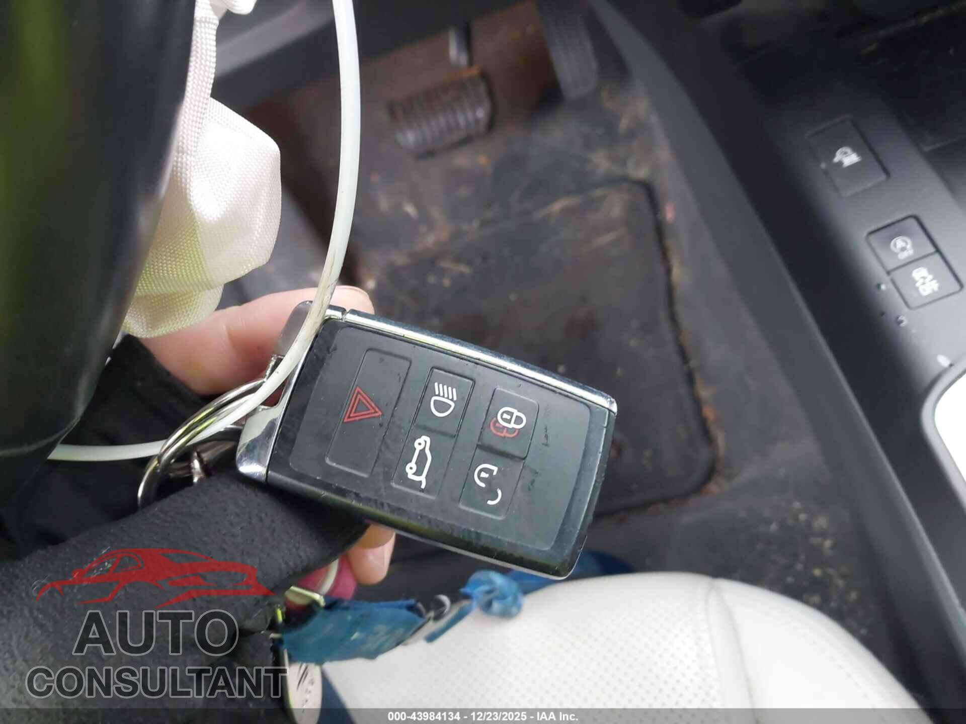 JAGUAR E-PACE 2020 - SADFK2FX0L1Z86850