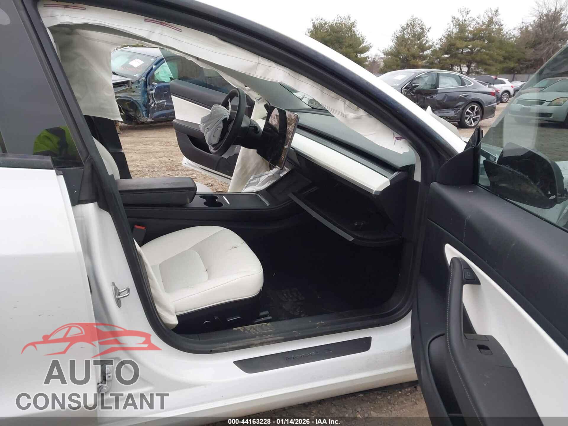 TESLA MODEL 3 2021 - 5YJ3E1EA3MF908665