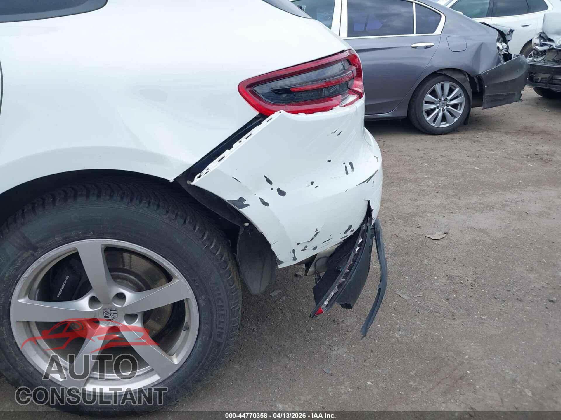 PORSCHE MACAN 2017 - WP1AA2A5XHLB05855