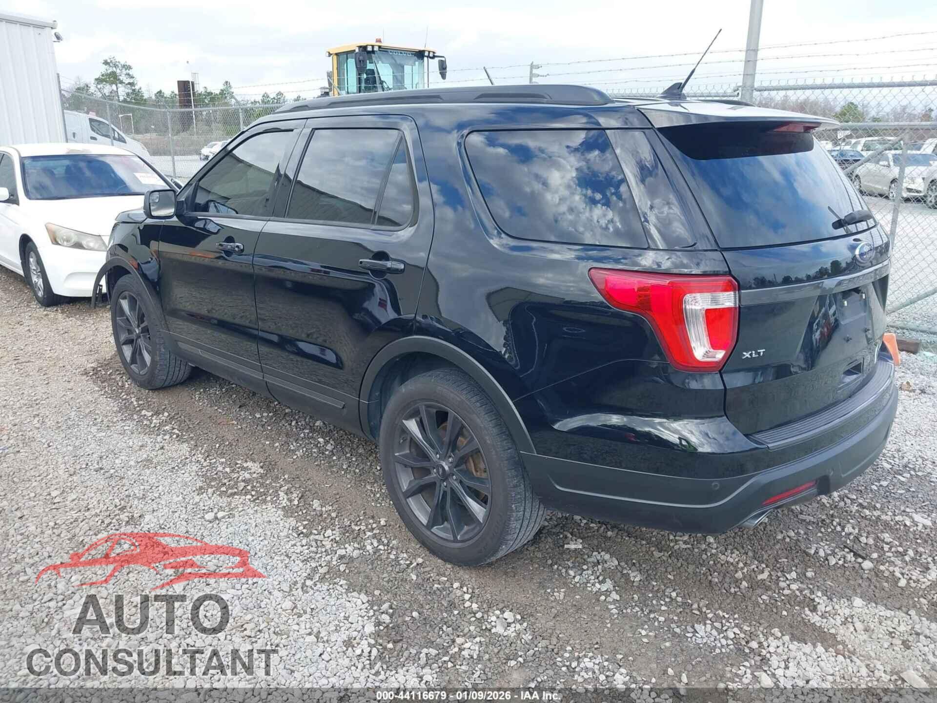 FORD EXPLORER 2018 - 1FM5K7D85JGB39540