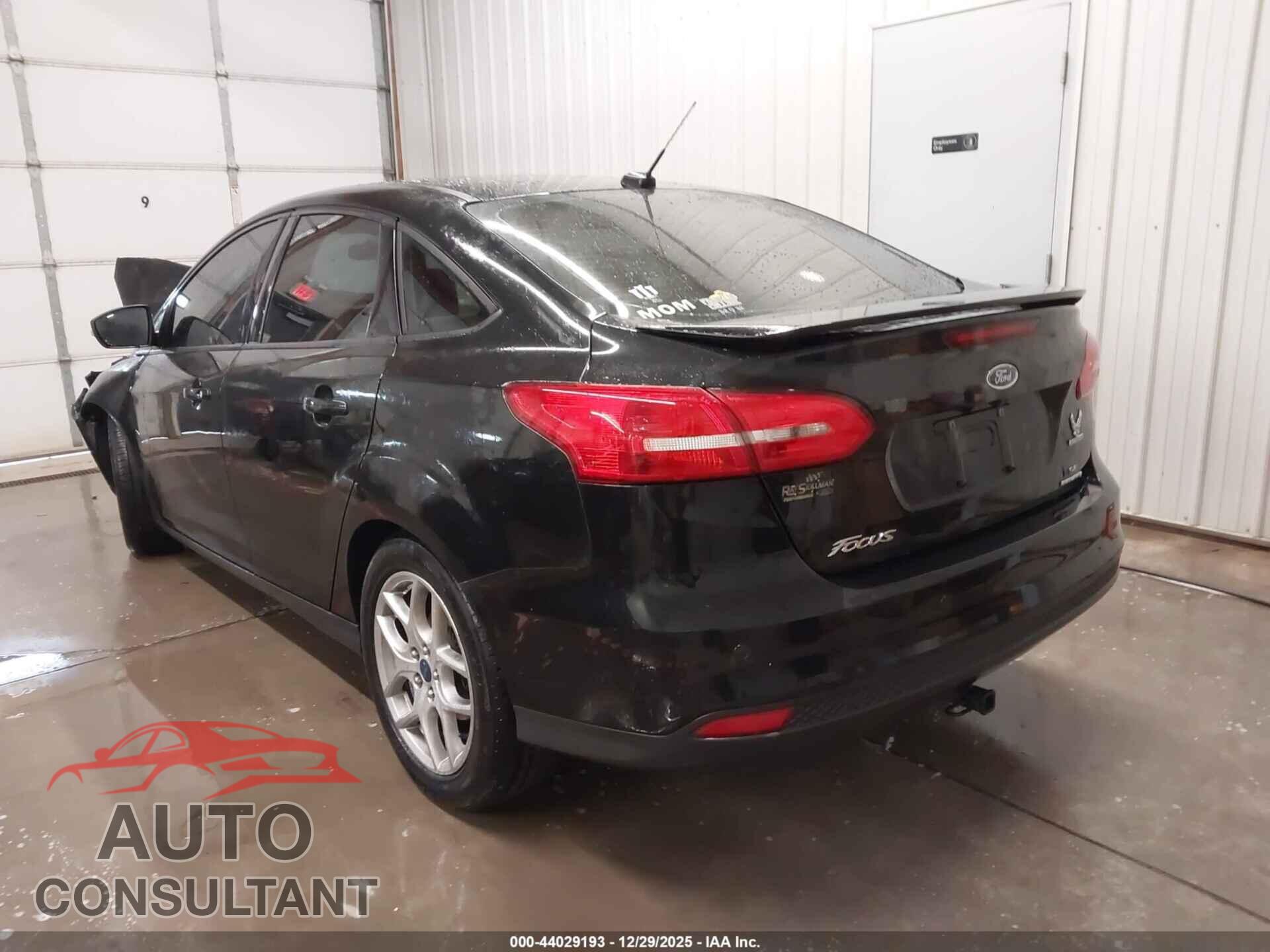 FORD FOCUS 2015 - 1FADP3F23FL230281