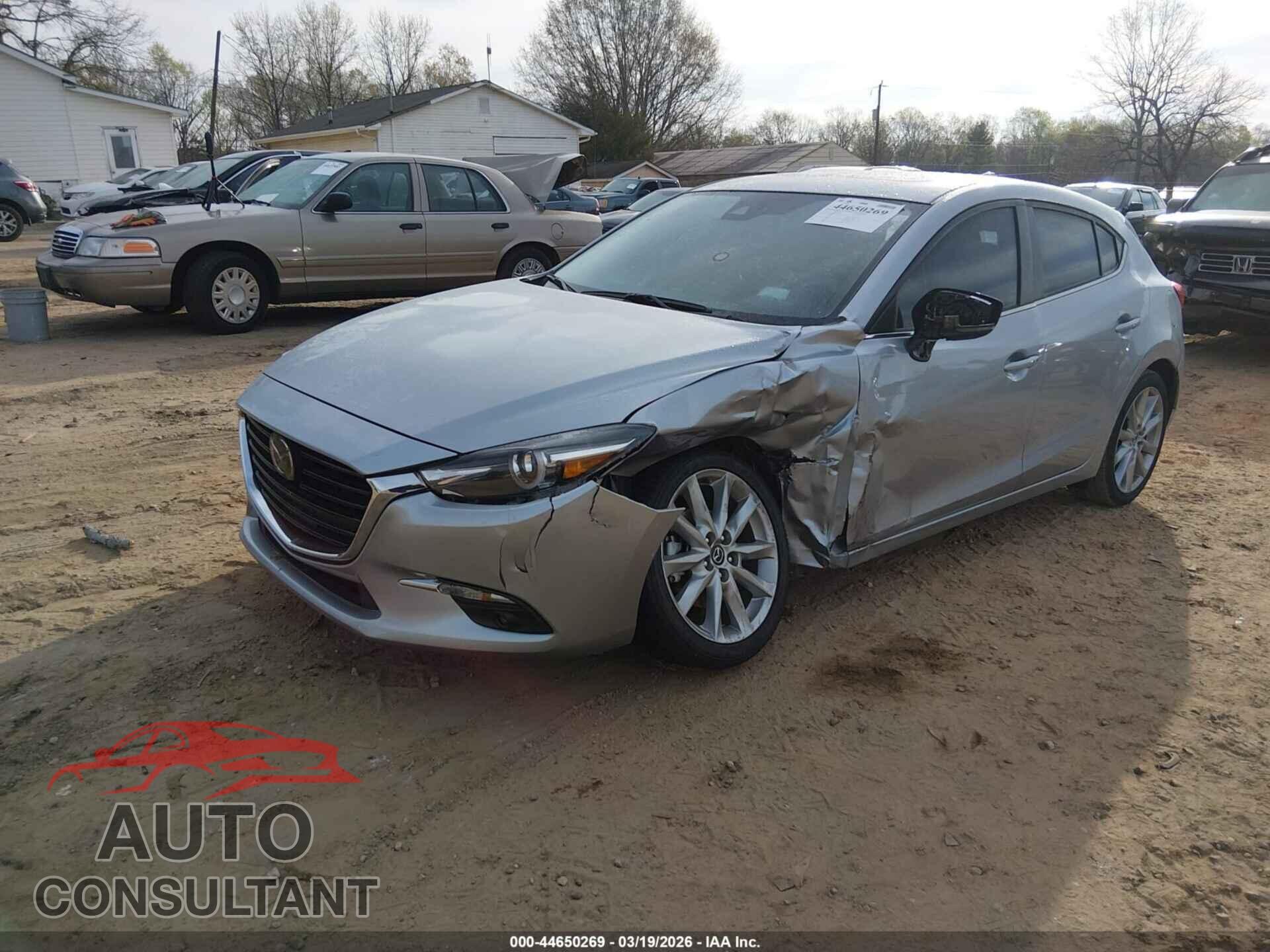 MAZDA MAZDA3 2017 - JM1BN1M37H1131663