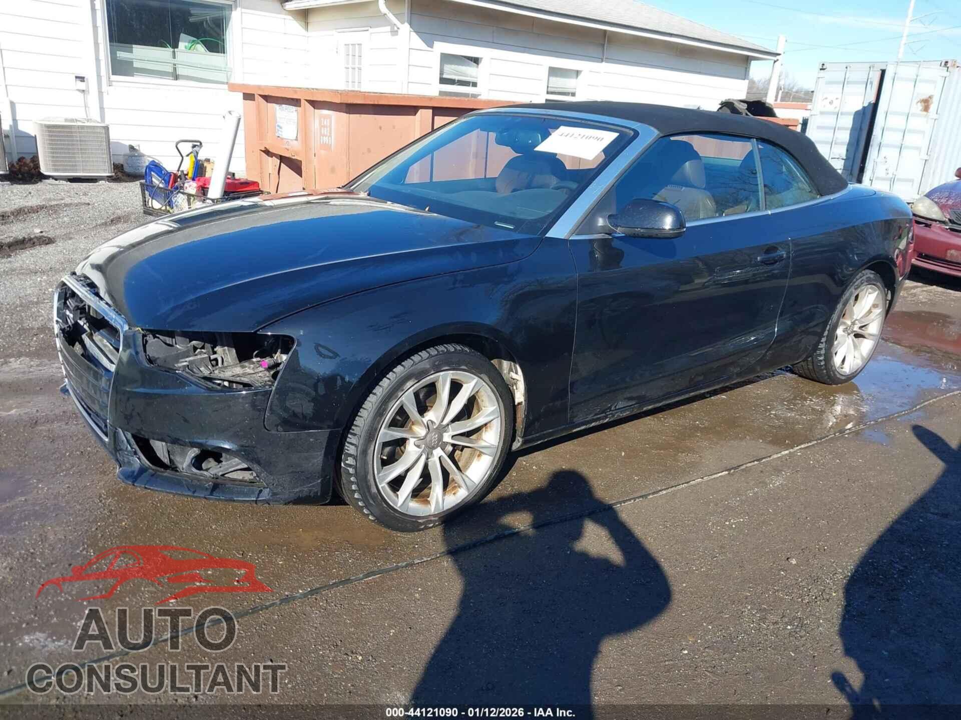 AUDI A5 2013 - WAULFAFH8DN008738
