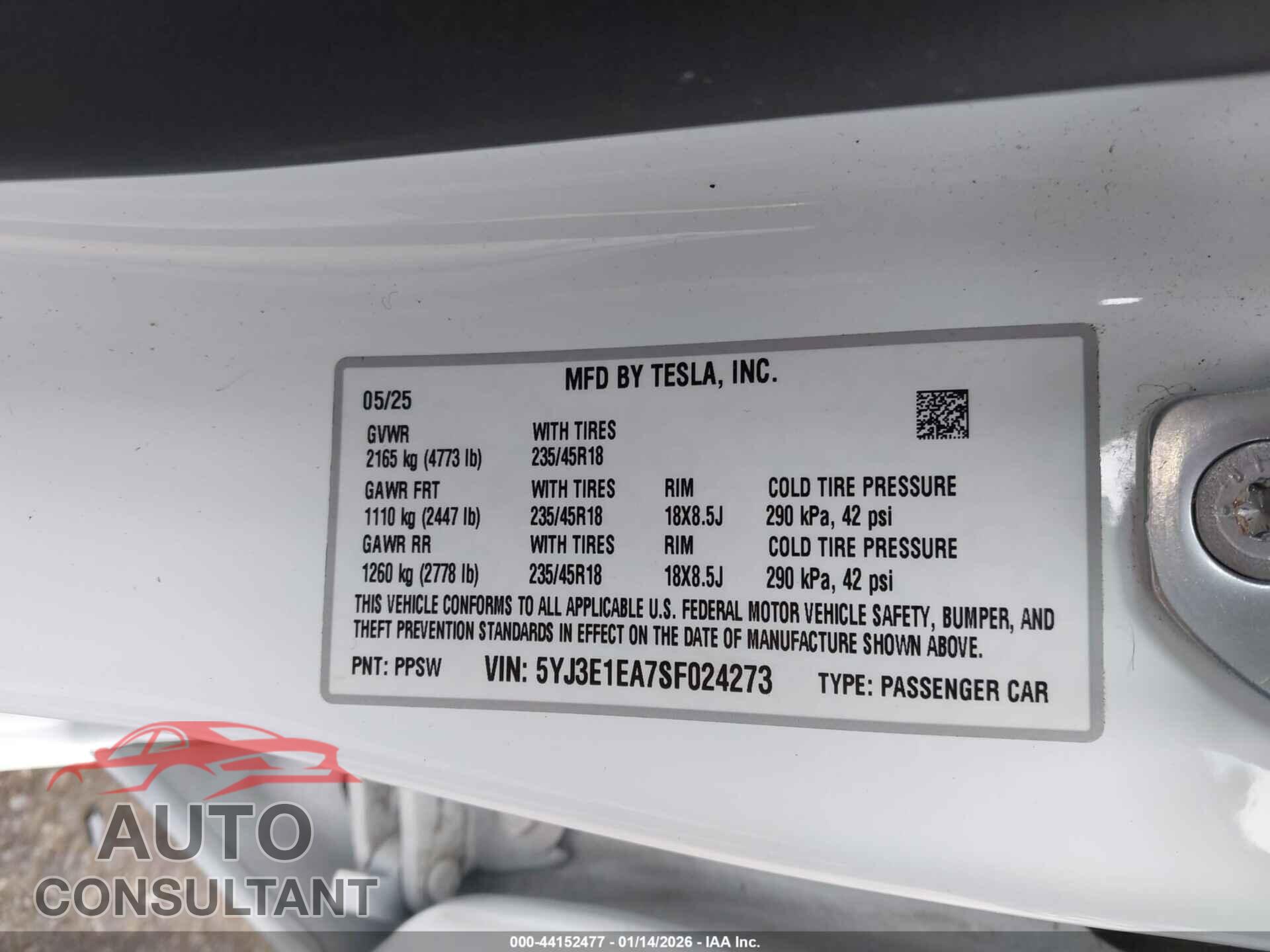 TESLA MODEL 3 2025 - 5YJ3E1EA7SF024273