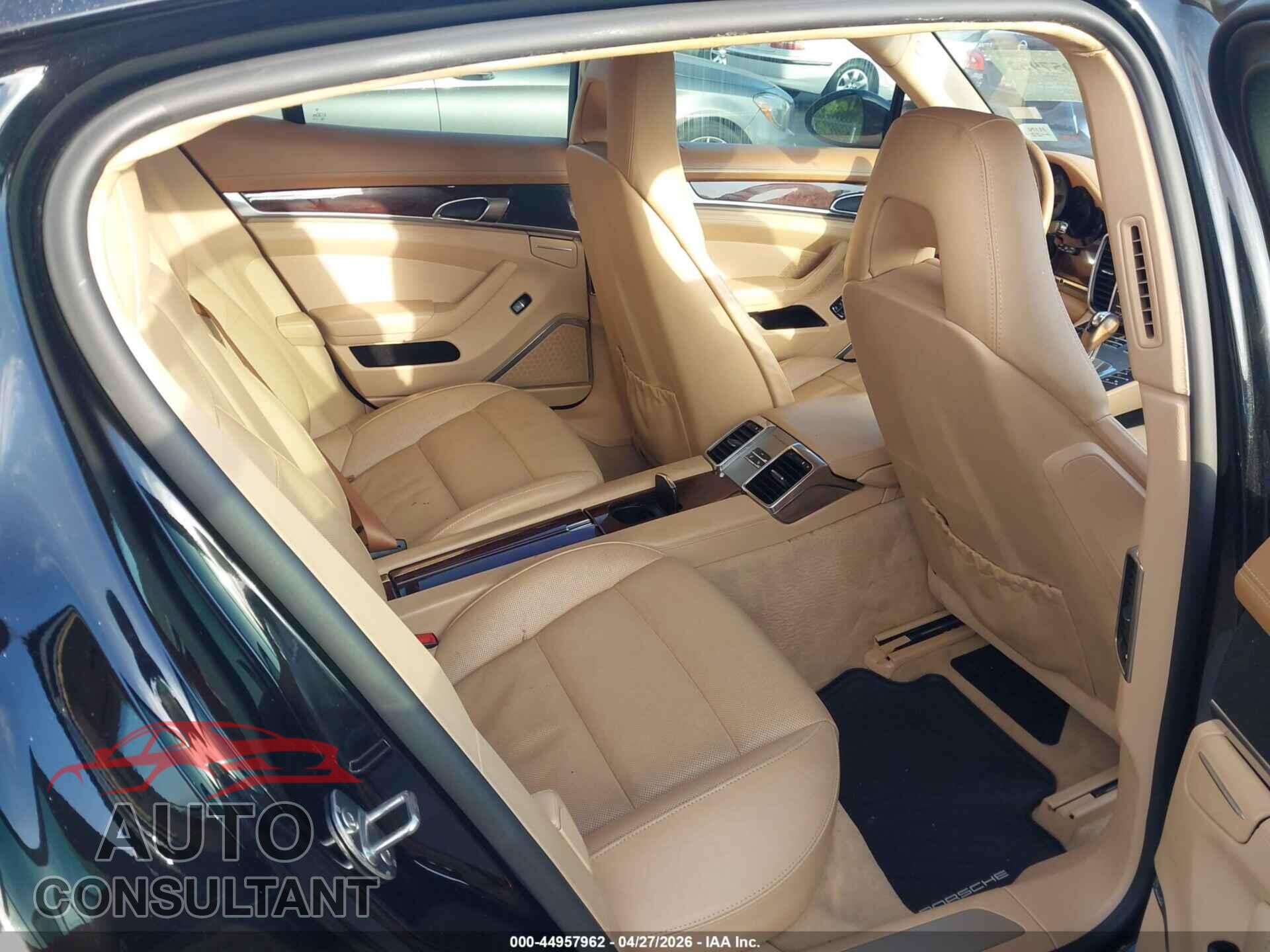 PORSCHE PANAMERA 2011 - WP0AB2A73BL060118