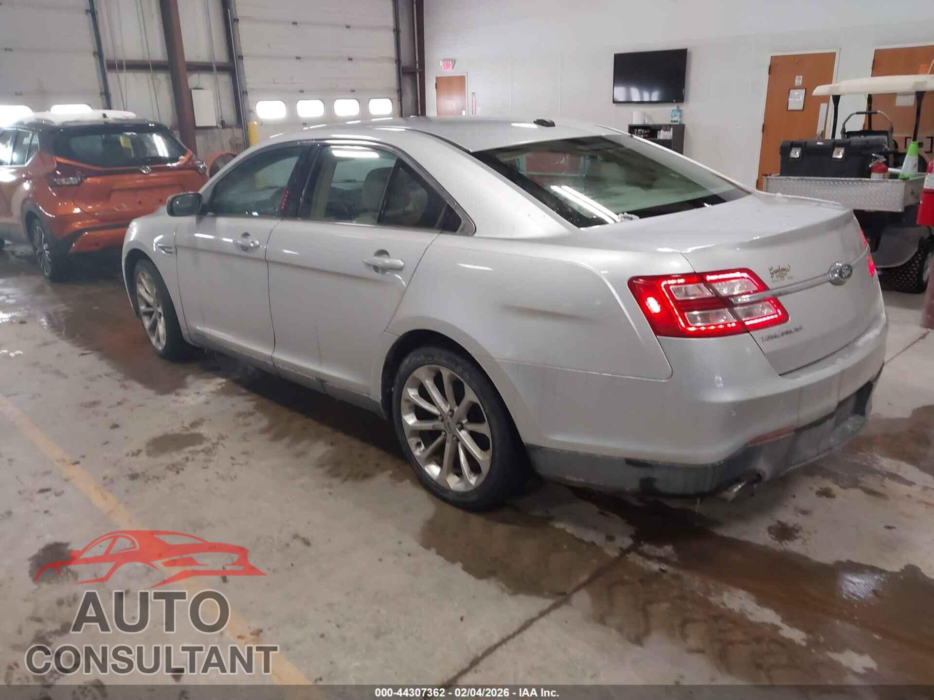 FORD TAURUS 2013 - 1FAHP2F88DG112247