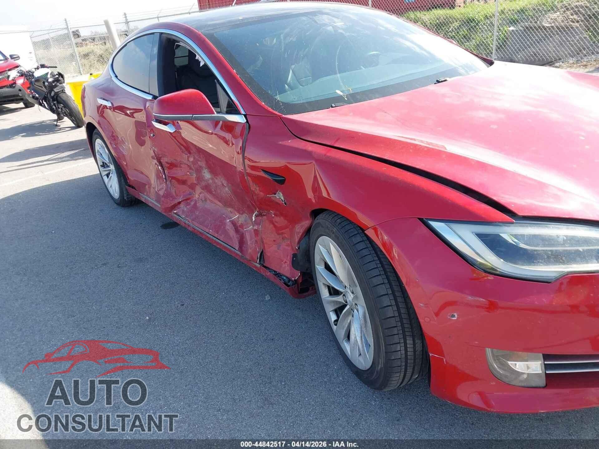 TESLA MODEL S 2017 - 5YJSA1E28HF192741