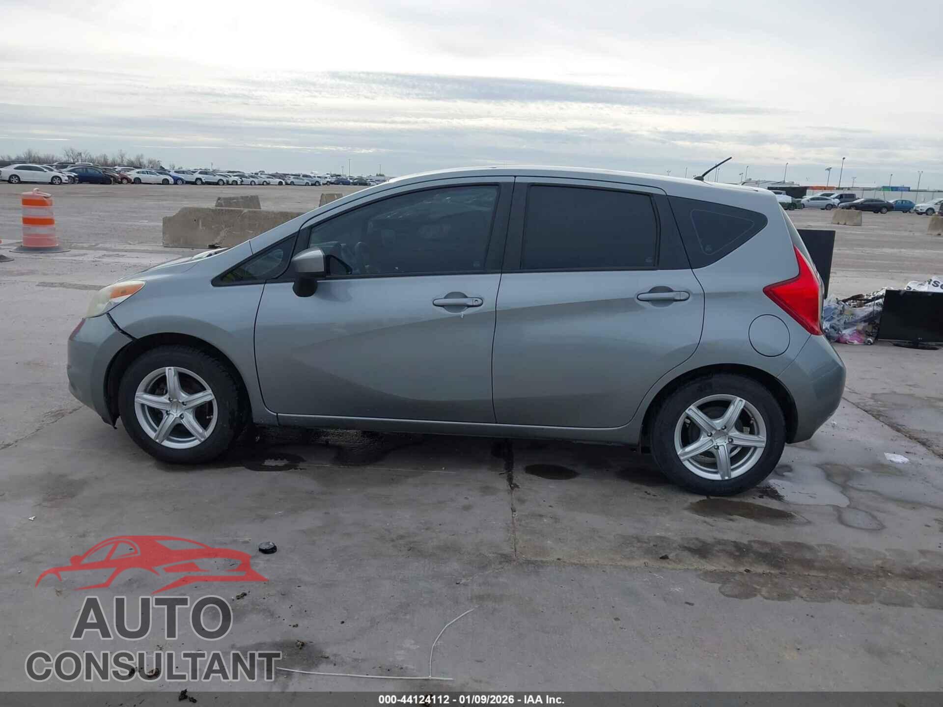 NISSAN VERSA NOTE 2015 - 3N1CE2CP5FL405370