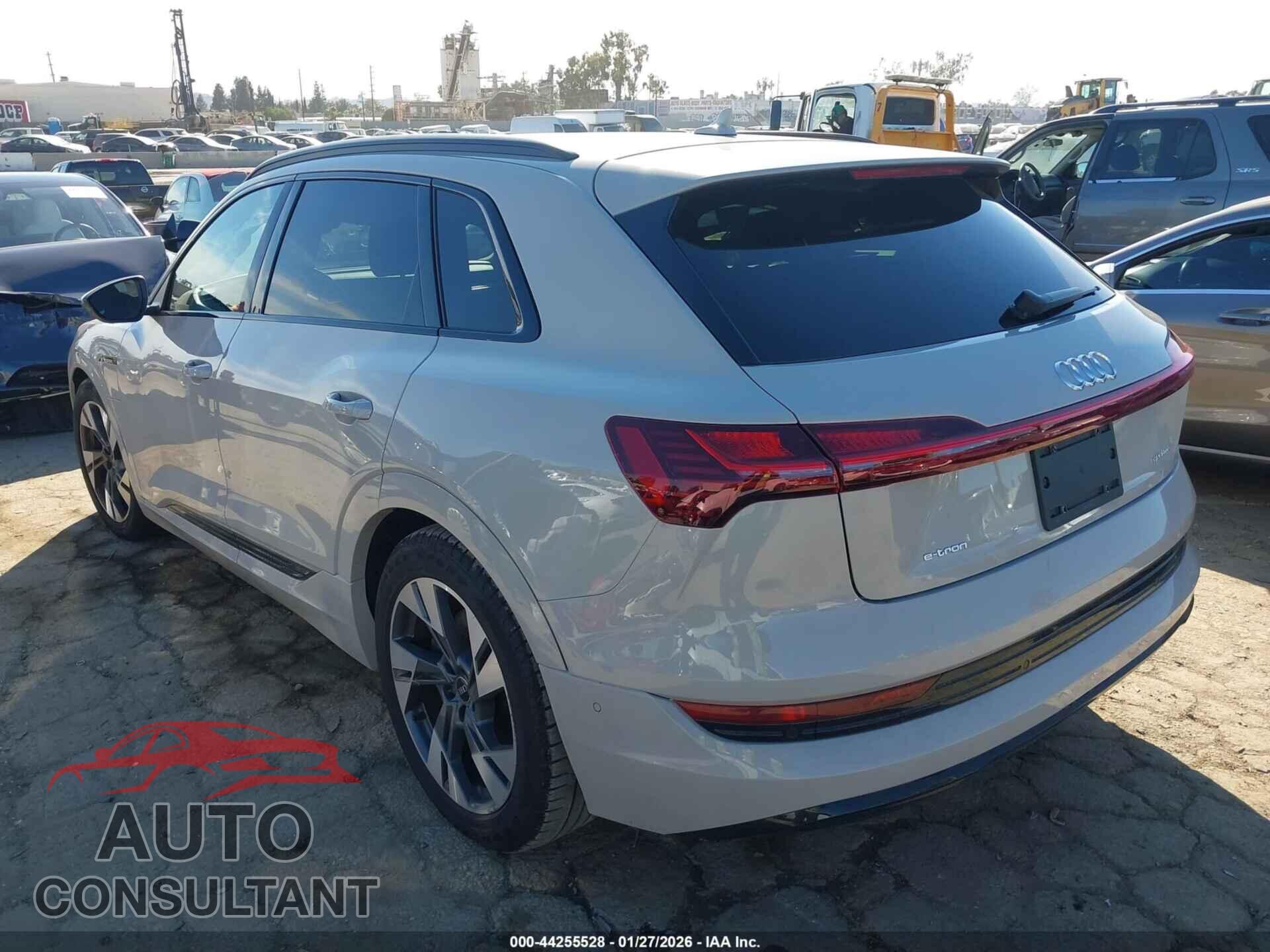 AUDI E-TRON 2021 - WA1AAAGE1MB018486