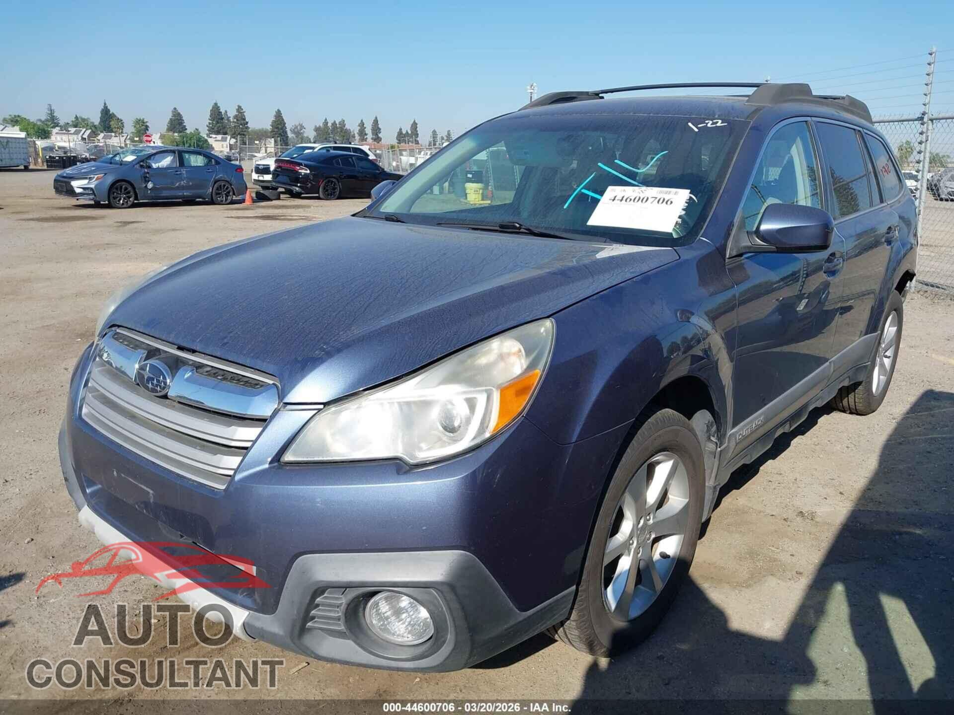 SUBARU OUTBACK 2013 - 4S4BRBKC8D3232749