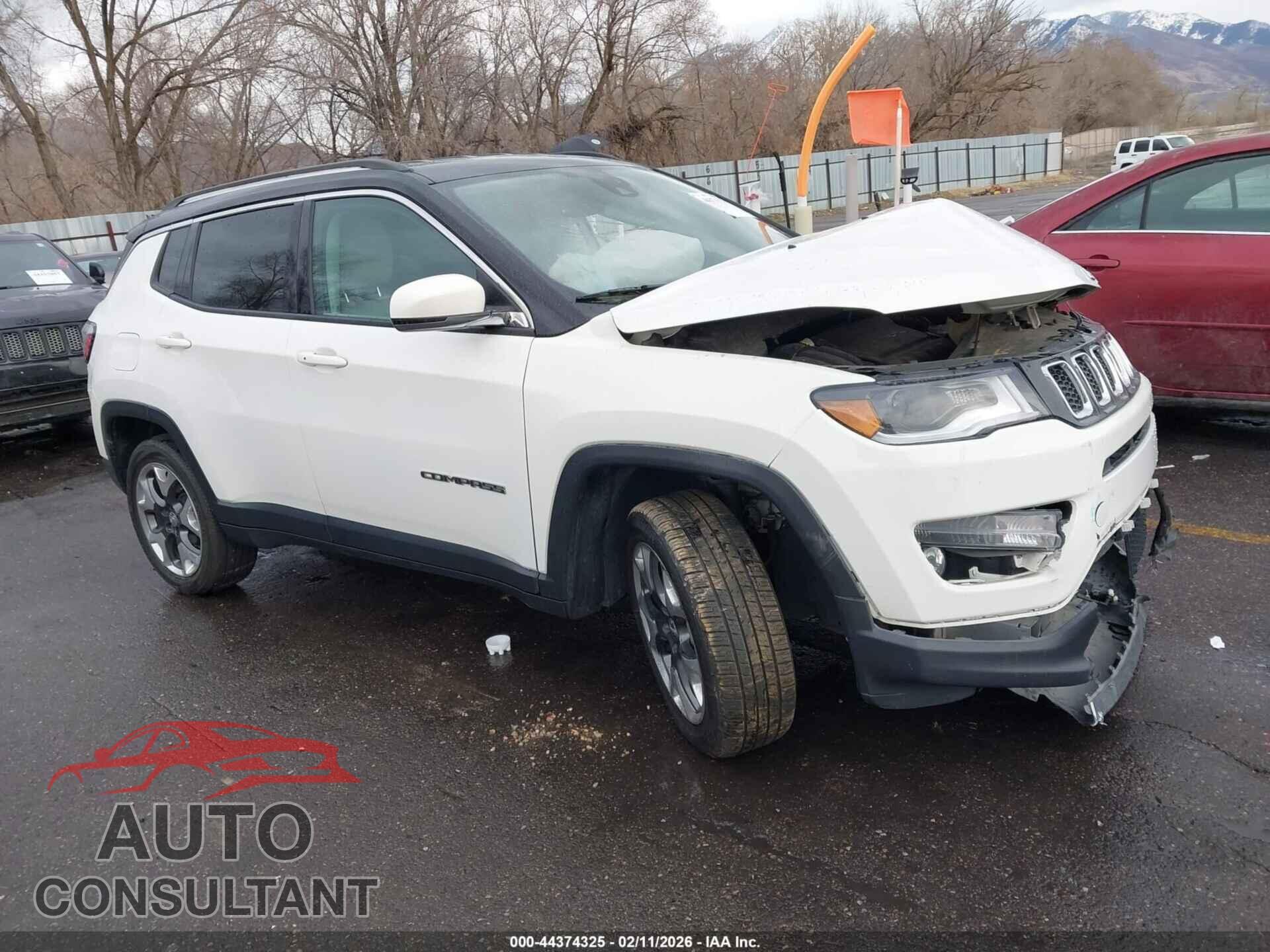 JEEP COMPASS 2018 - 3C4NJDCB8JT281895