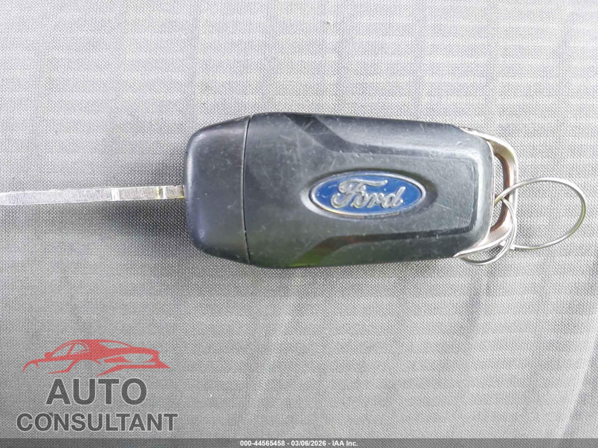 FORD ESCAPE 2020 - 1FMCU0F61LUA06329
