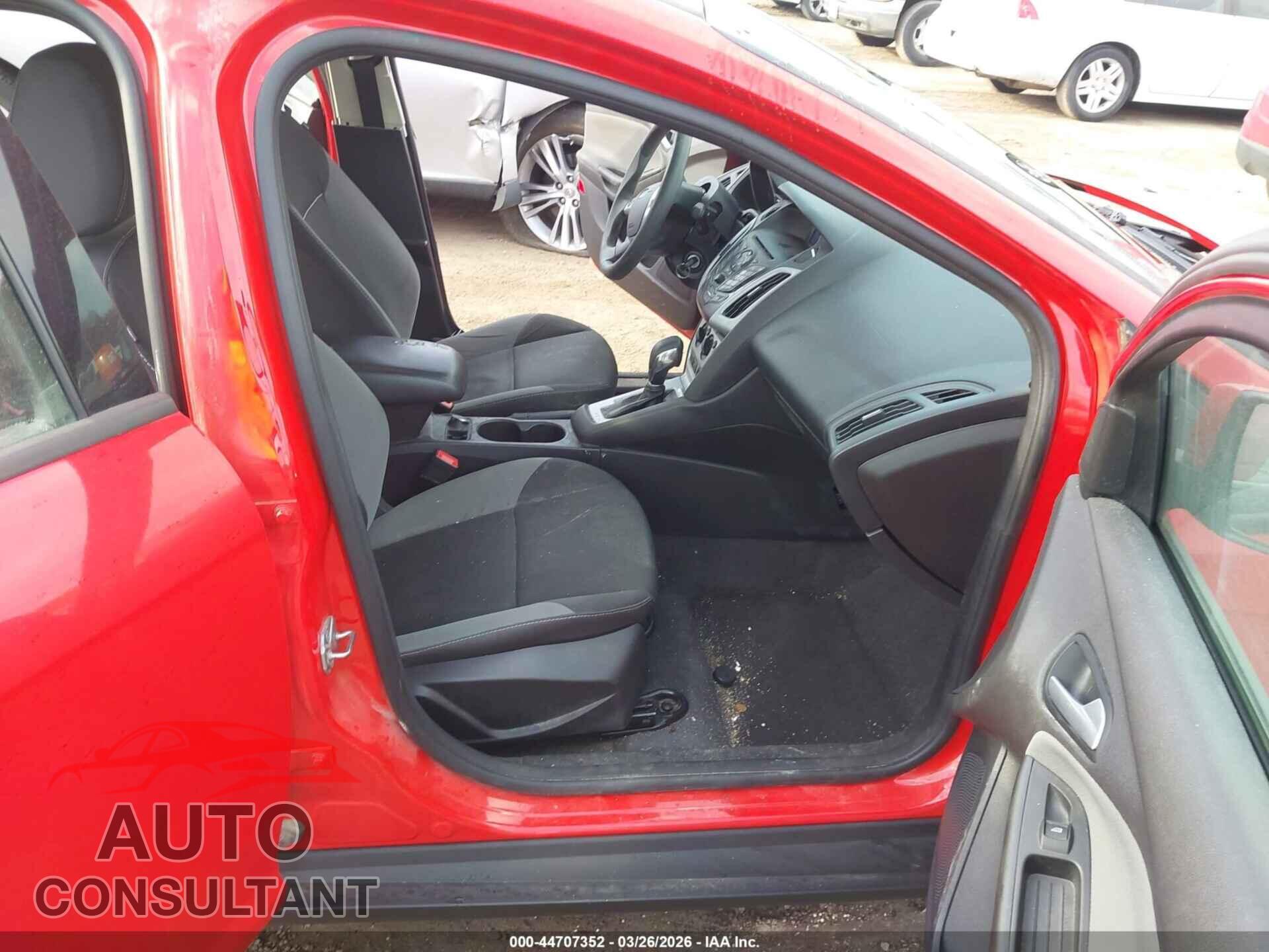 FORD FOCUS 2014 - 1FADP3F25EL354034