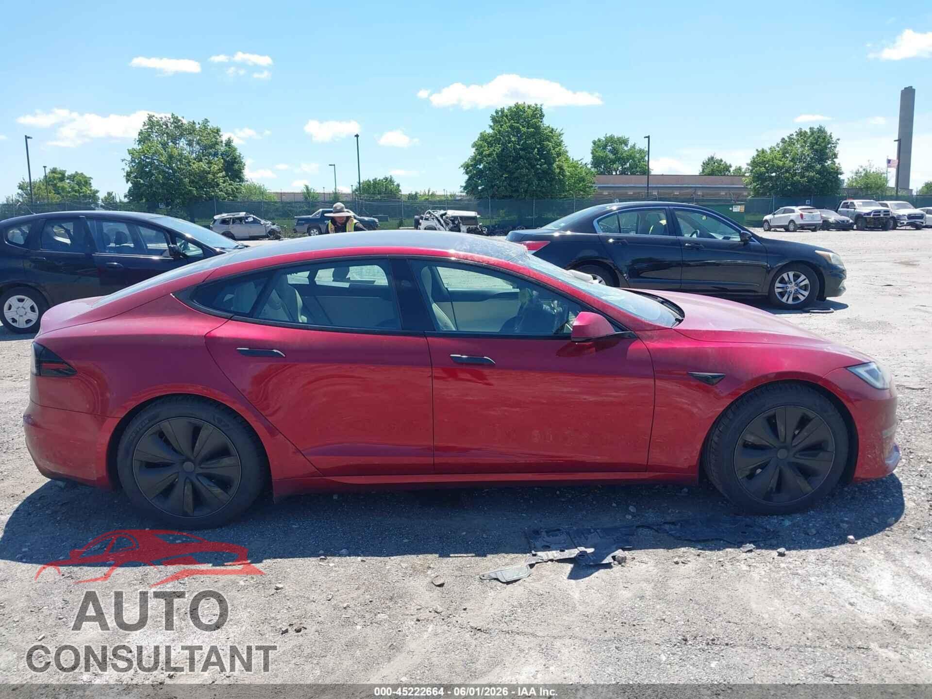 TESLA MODEL S 2023 - 5YJSA1E5XPF522890