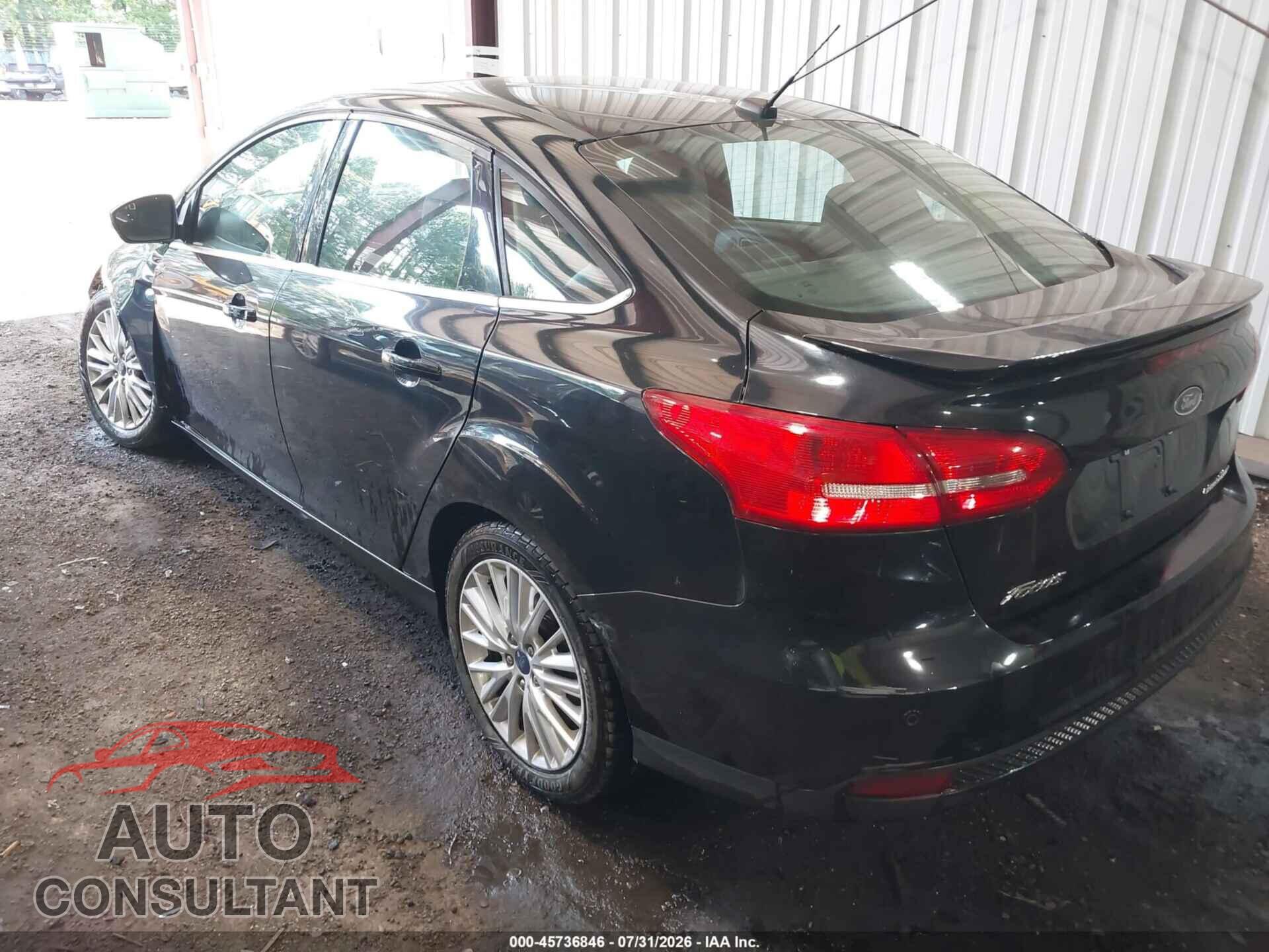 FORD FOCUS 2017 - 1FADP3J22HL329569