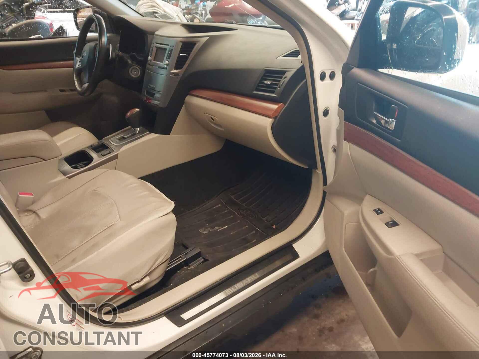 SUBARU OUTBACK 2014 - 4S4BRBLC4E3314669