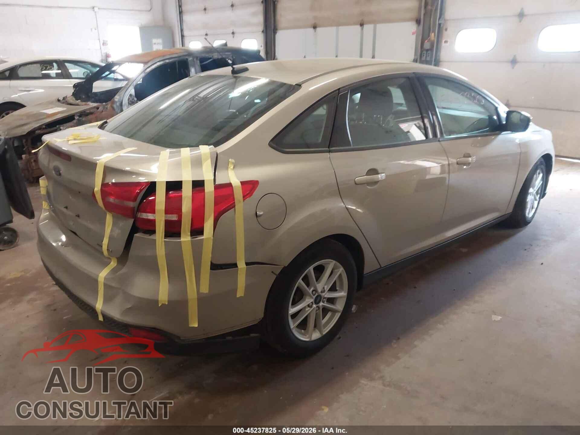 FORD FOCUS 2016 - 1FADP3F26GL391712
