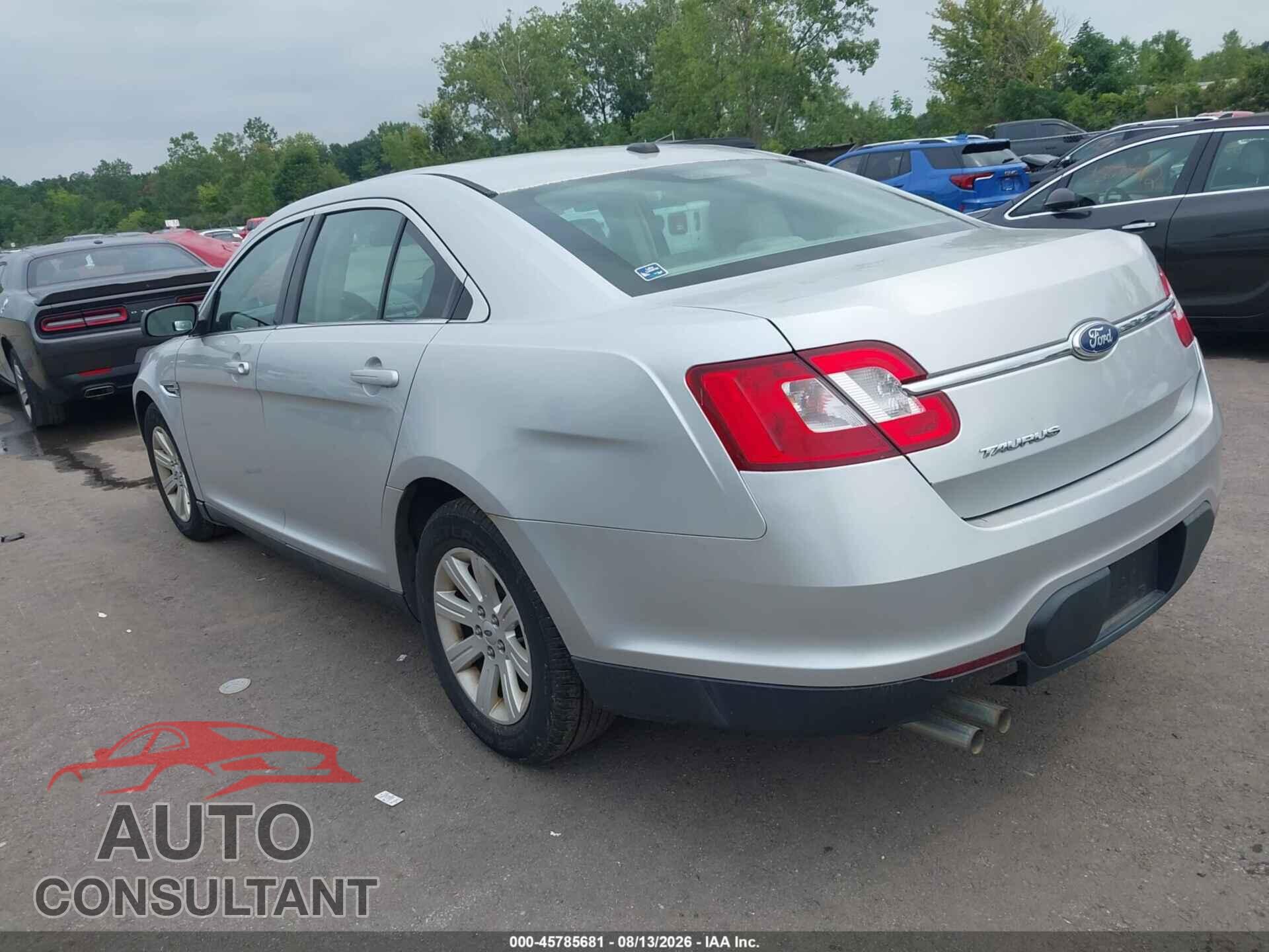 FORD TAURUS 2011 - 1FAHP2DW8BG124011