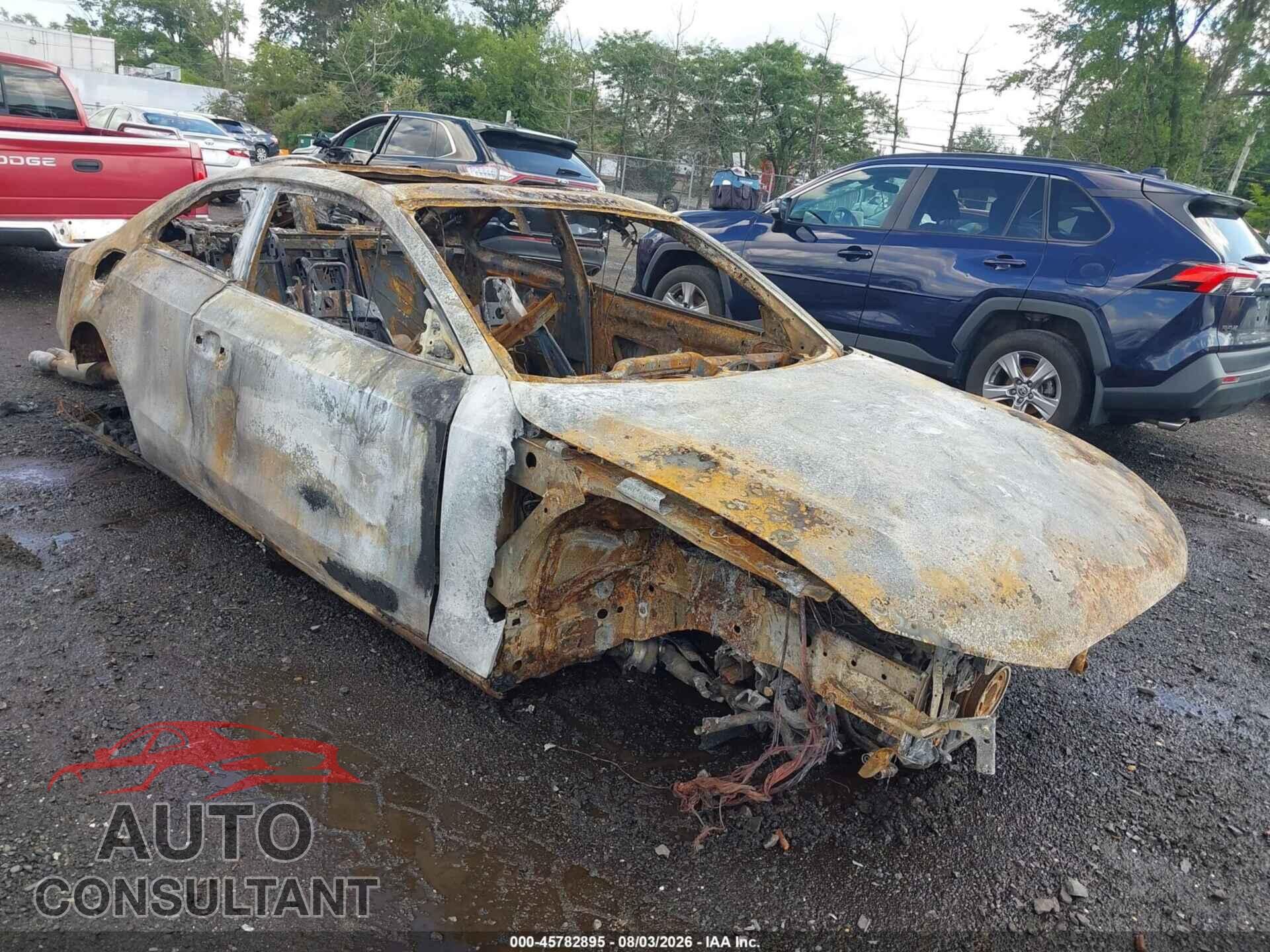 AUDI S5 2015 - WAUCGAFR0FA048778
