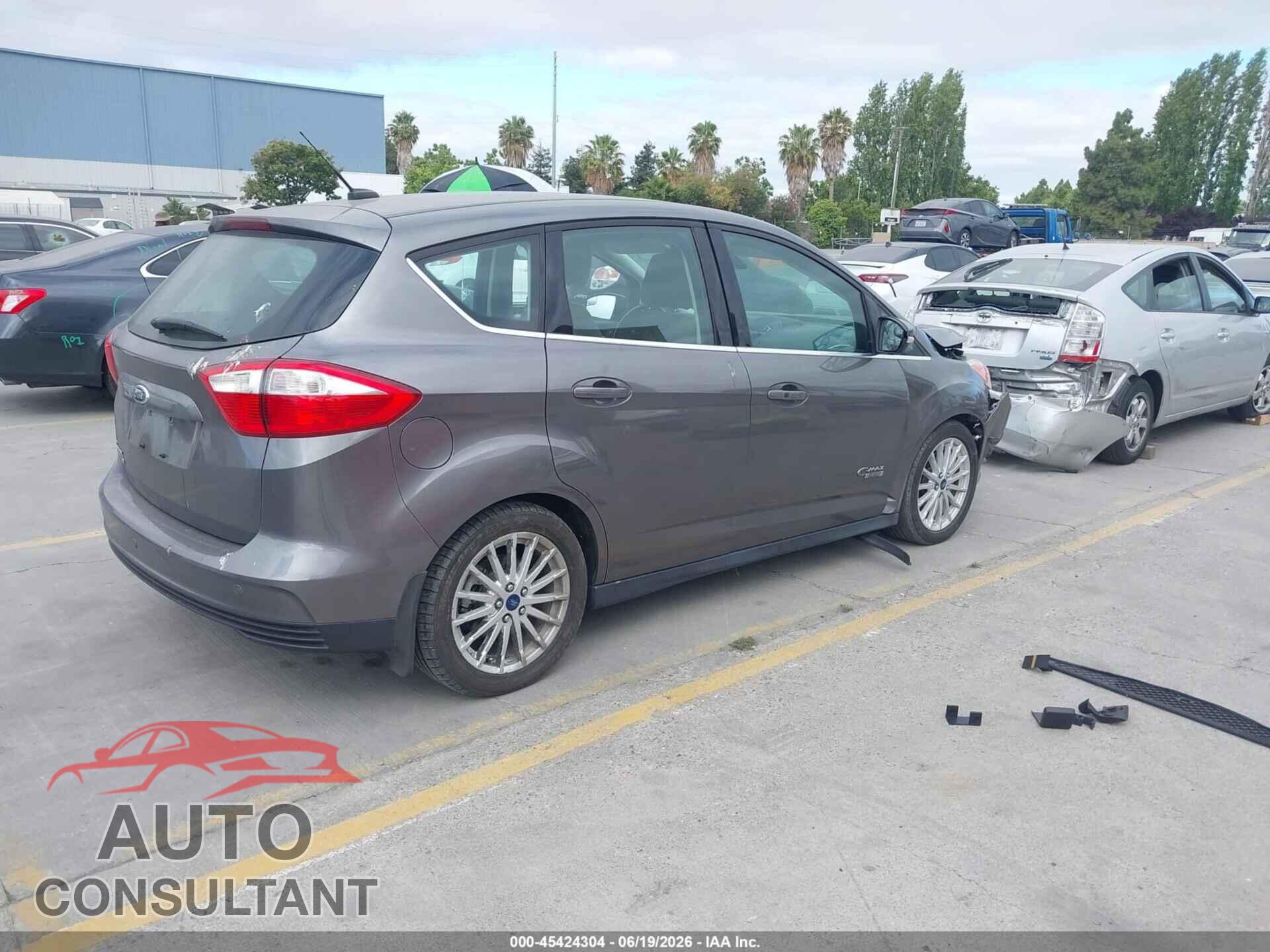 FORD C-MAX ENERGI 2013 - 1FADP5CU3DL557214