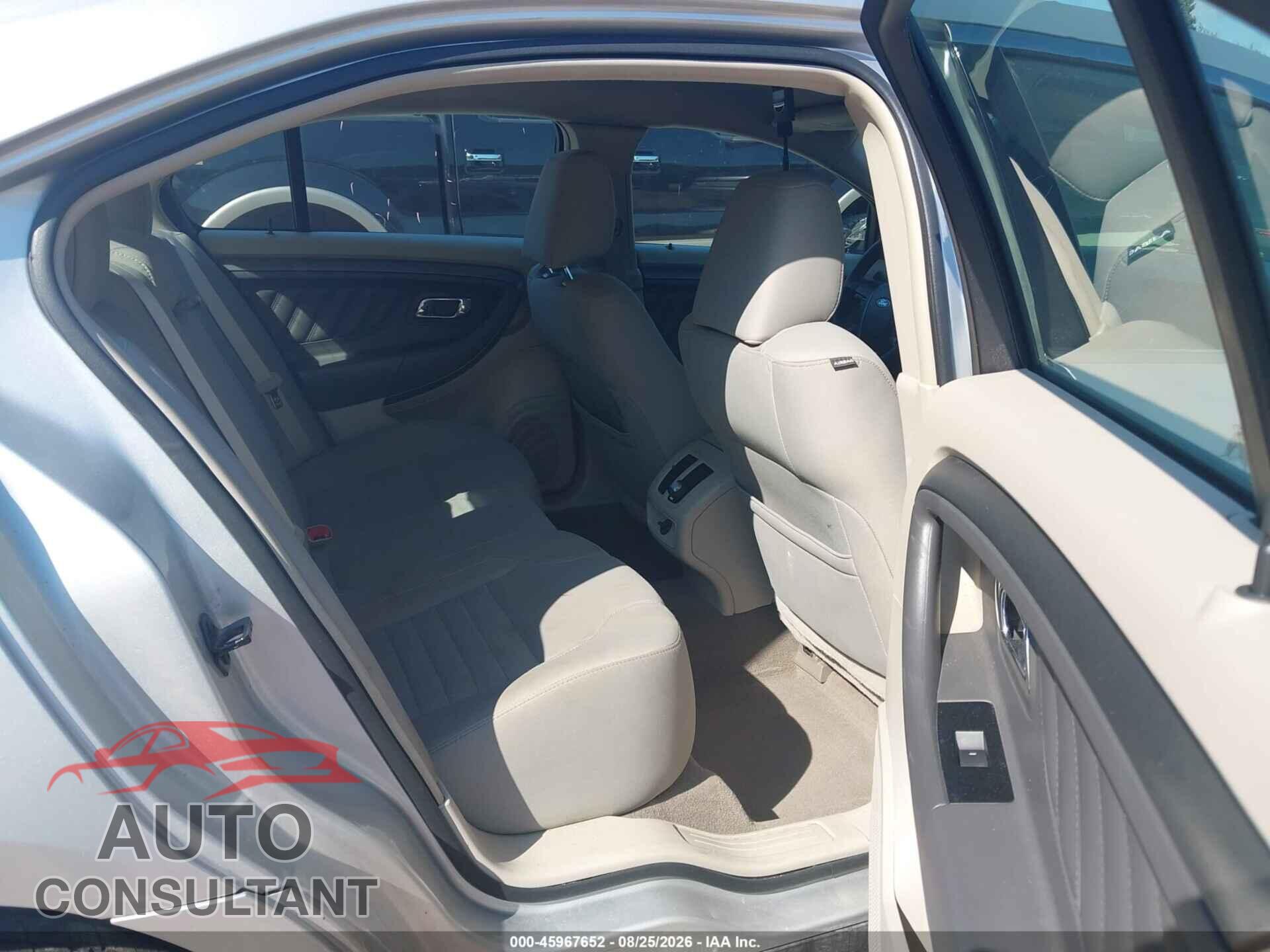 FORD TAURUS 2011 - 1FAHP2DW7BG147859