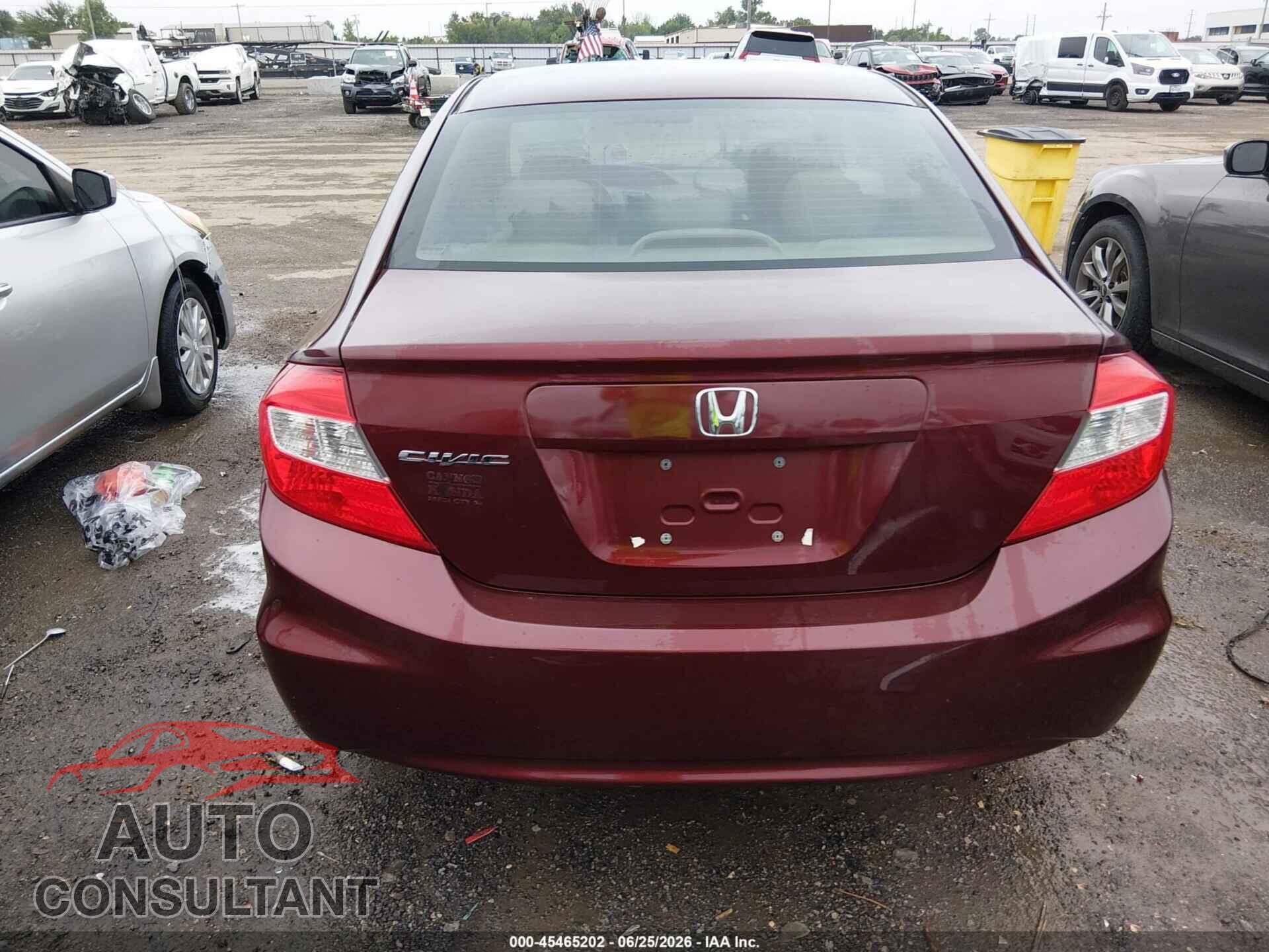 HONDA CIVIC 2012 - 2HGFB2F57CH503304