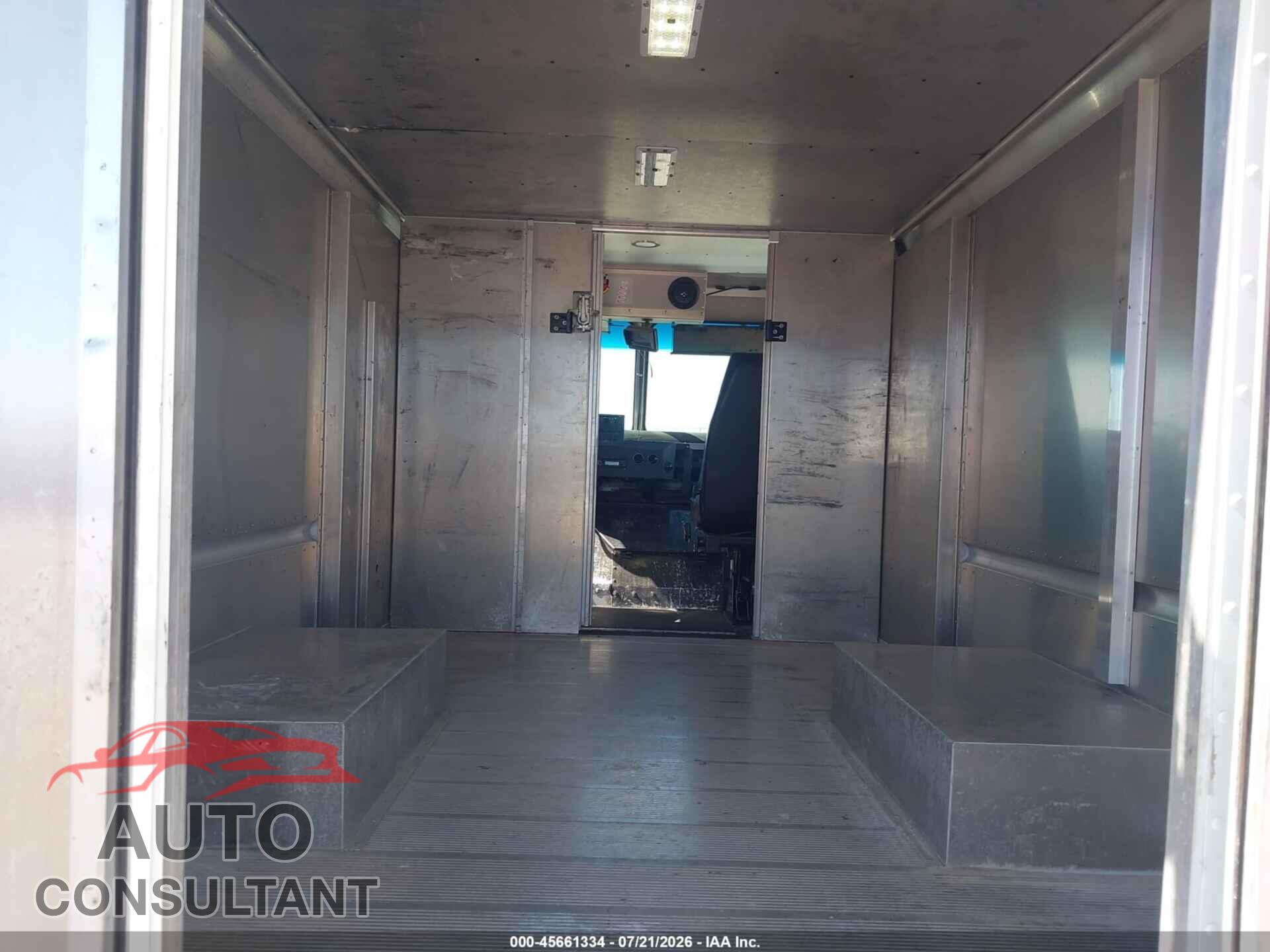 FORD E-350 STRIPPED 2017 - 1FC3E3KS7HDC65176