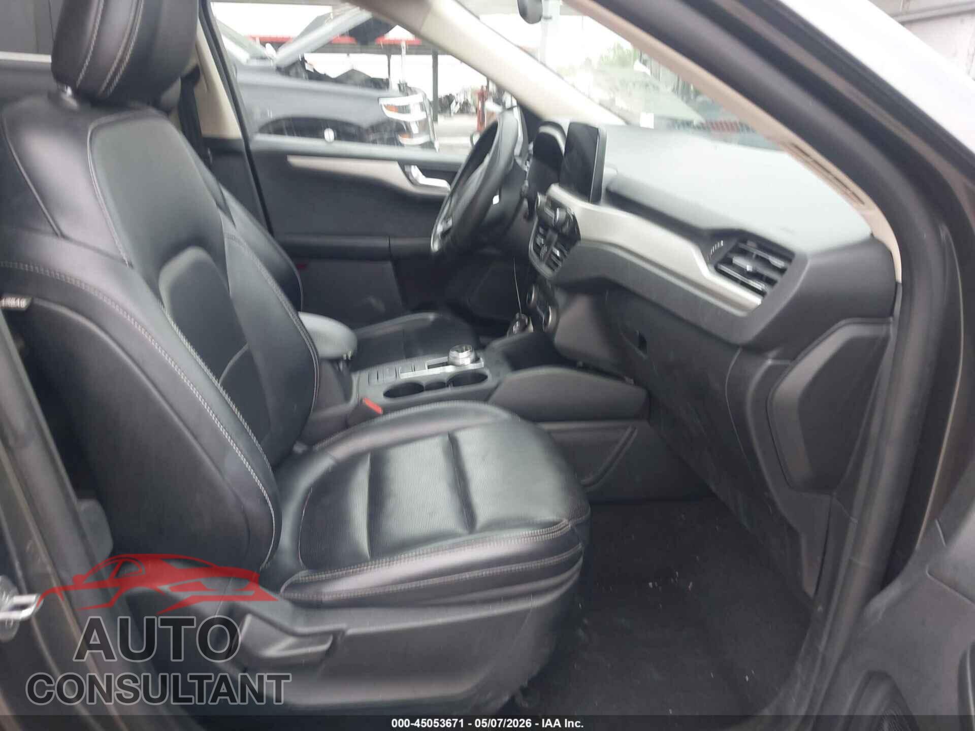 FORD ESCAPE 2020 - 1FMCU0H66LUA46788