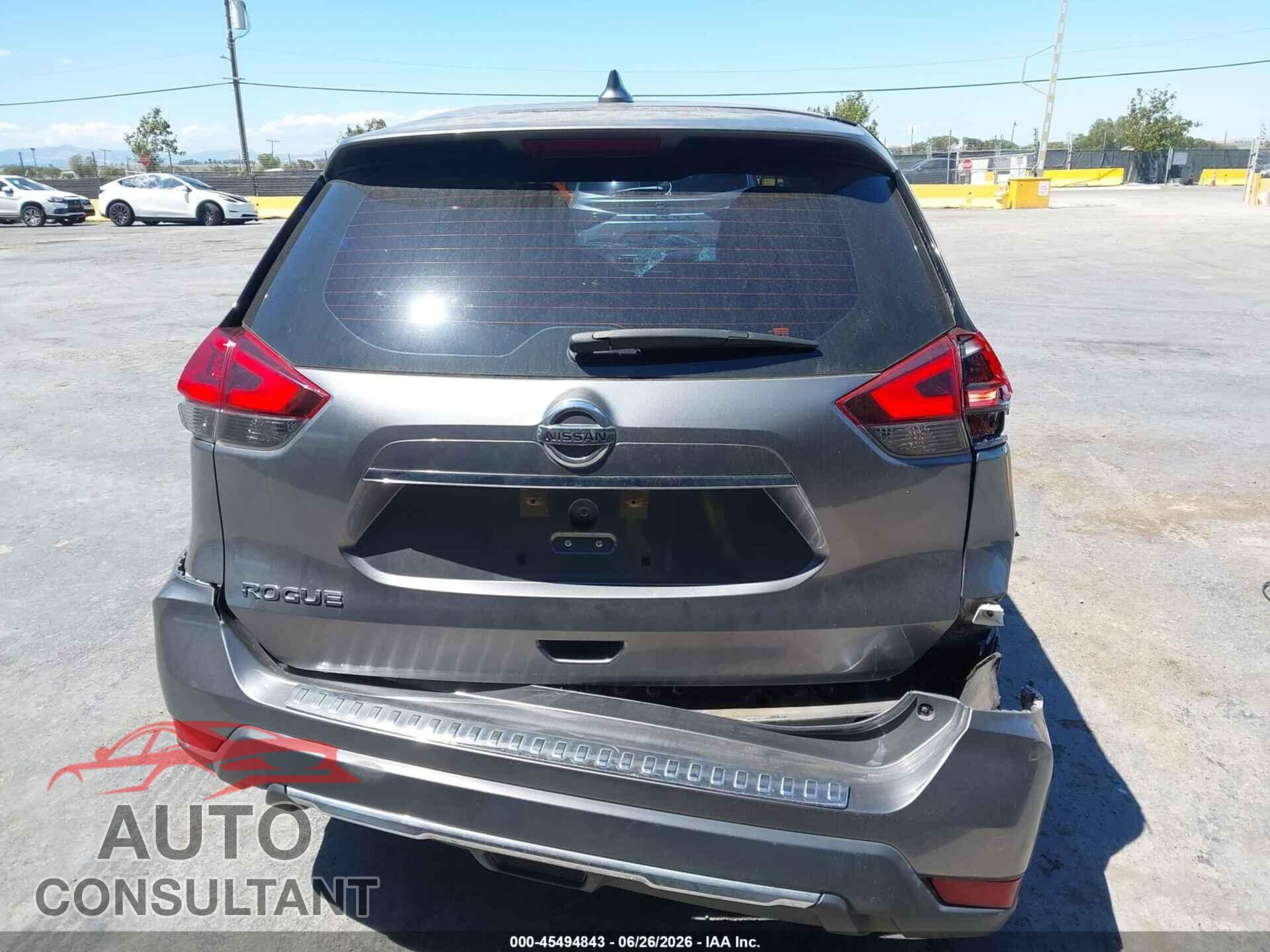NISSAN ROGUE 2018 - KNMAT2MT1JP528294