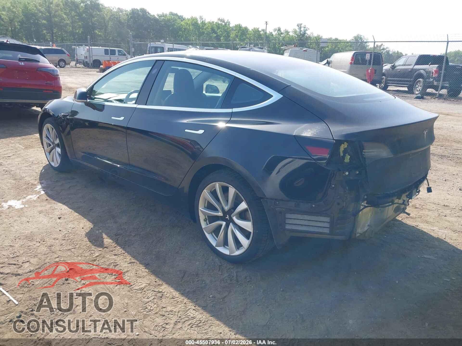 TESLA MODEL 3 2018 - 5YJ3E1EA9JF023625