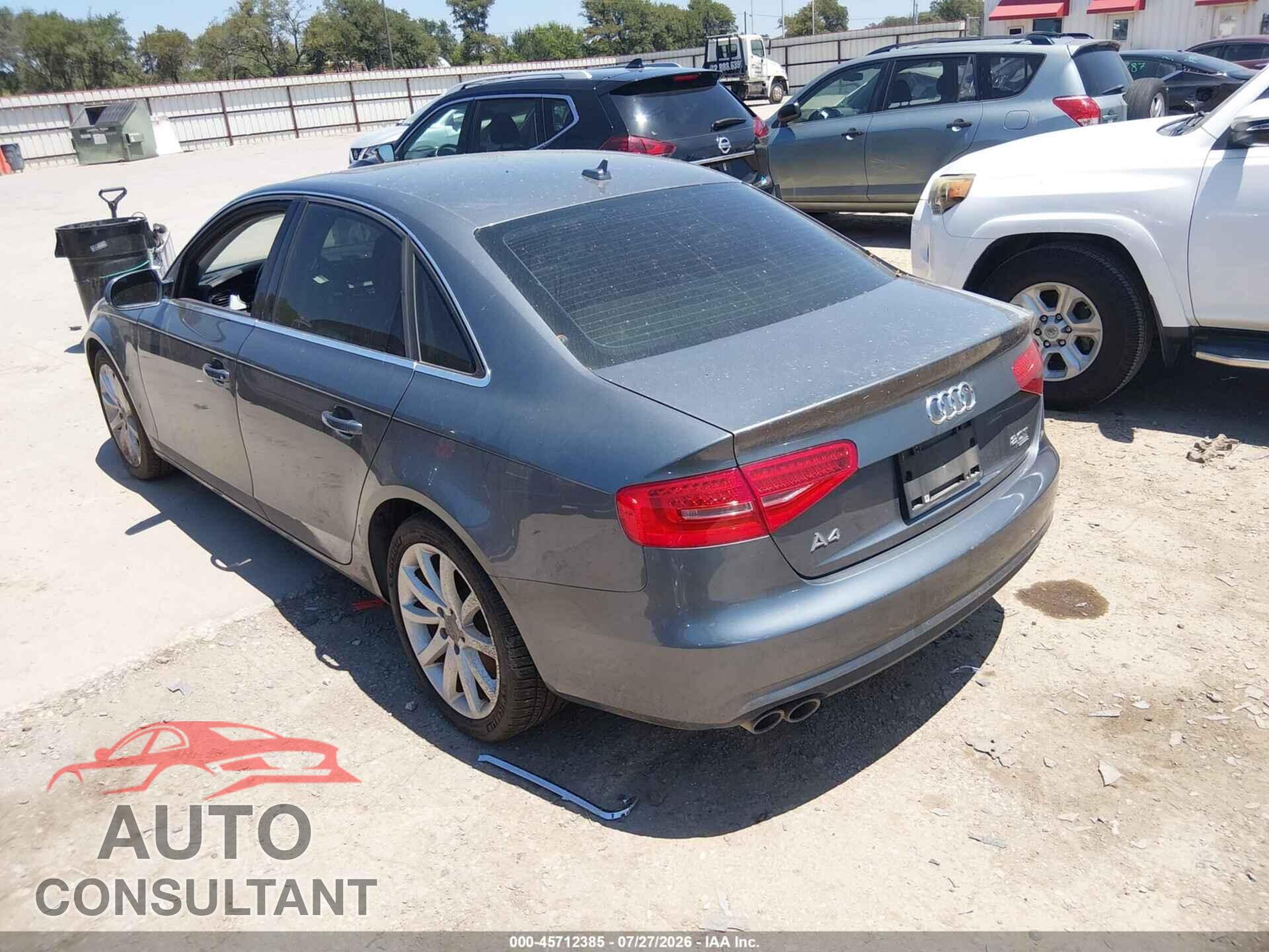 AUDI A4 2013 - WAUFFAFL2DA140077