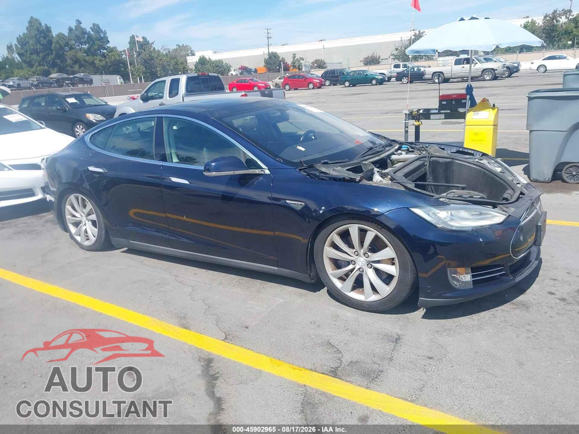 TESLA MODEL S 2013 - 5YJSA1CN4DFP20590
