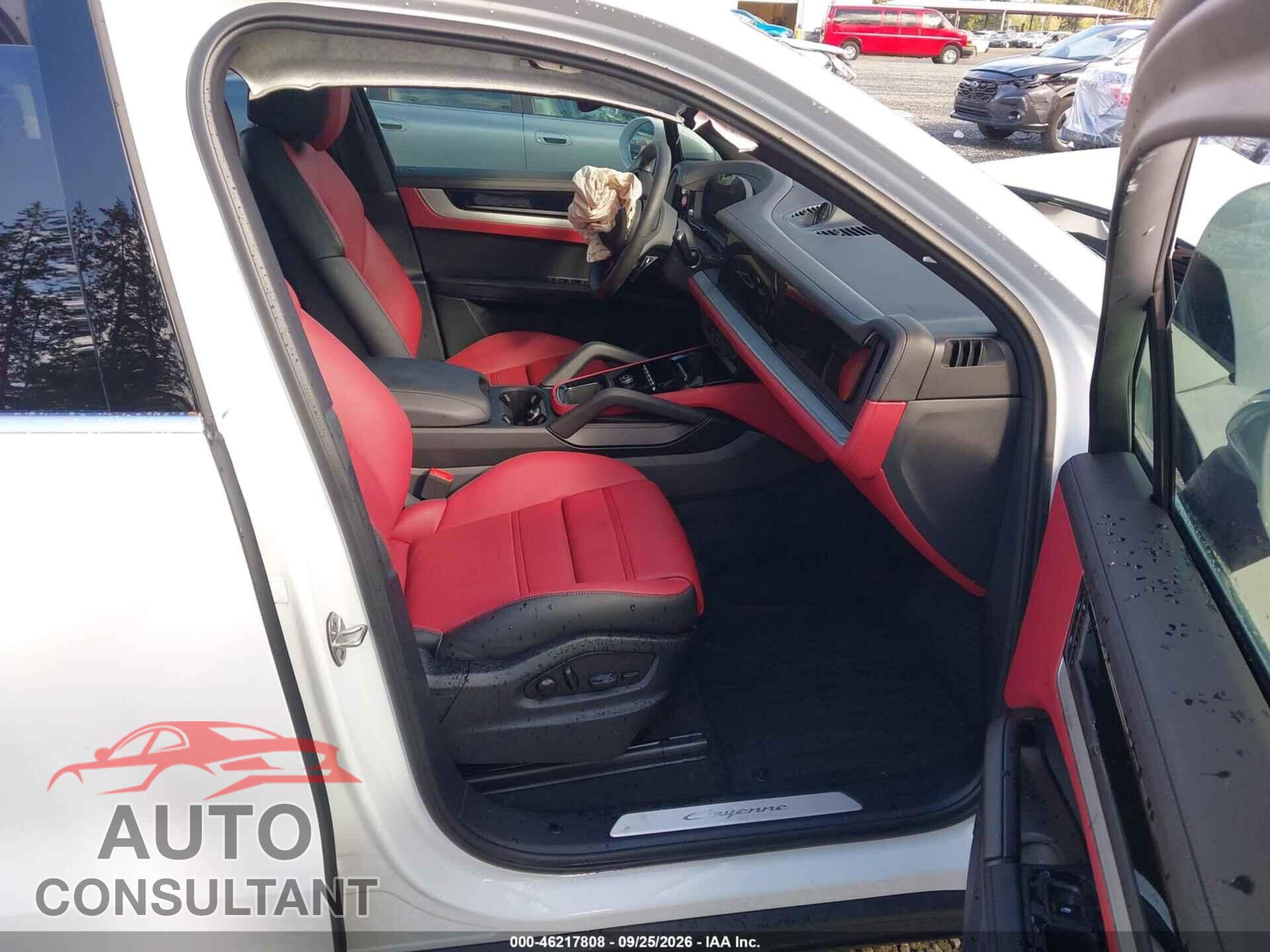 PORSCHE CAYENNE 2024 - WP1AA2AY2RDA13564