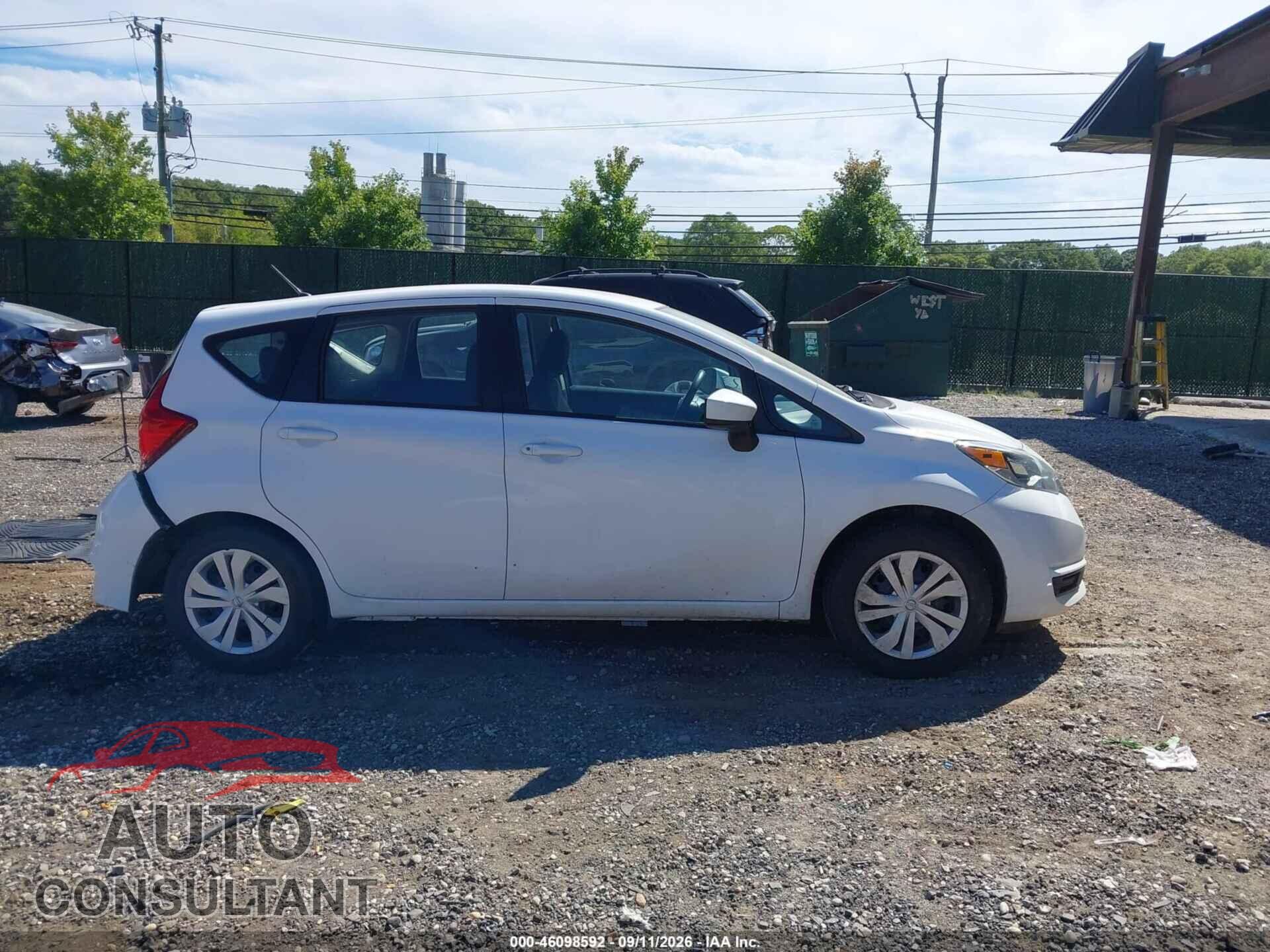 NISSAN VERSA NOTE 2017 - 3N1CE2CP2HL372024