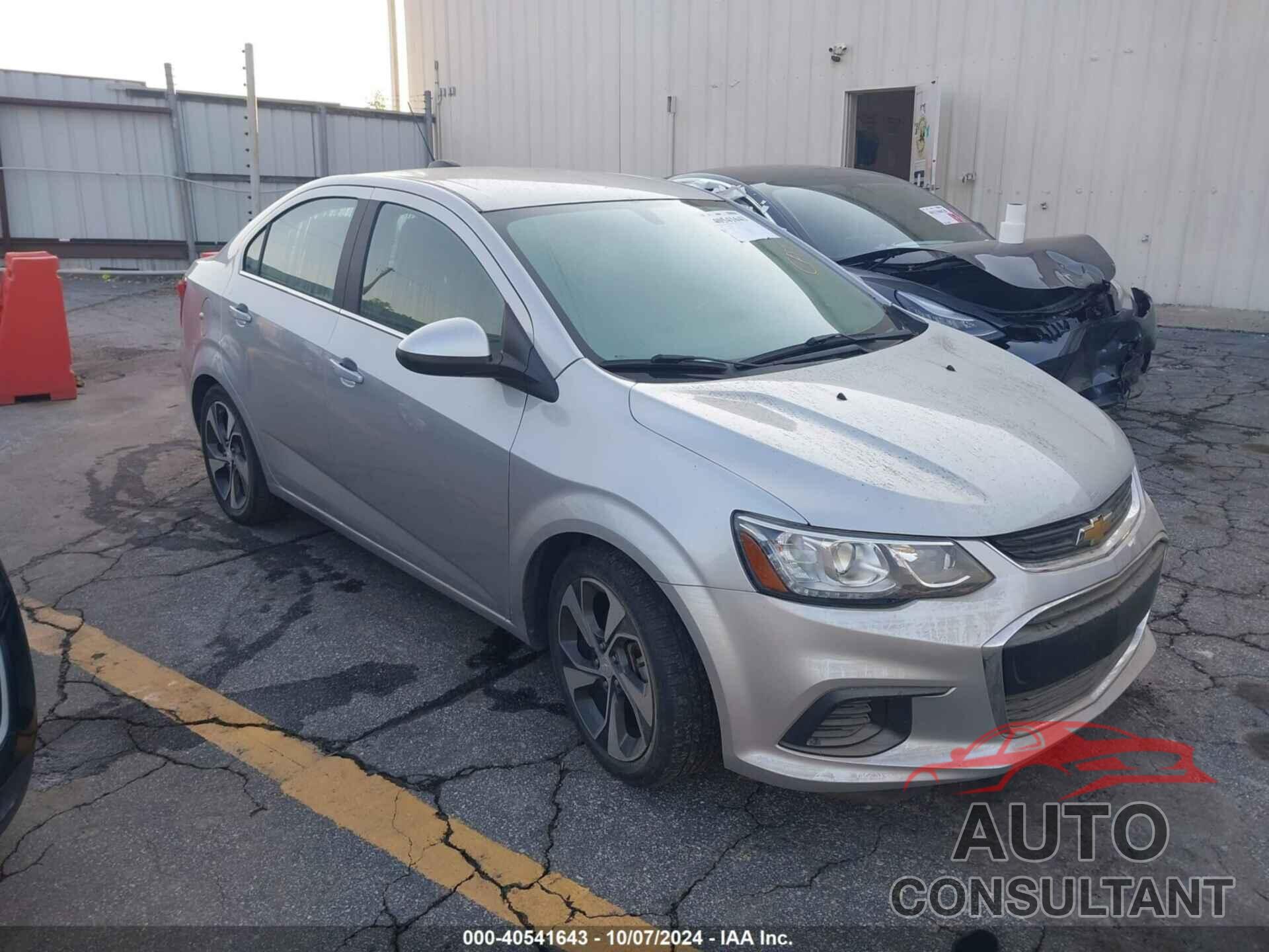 CHEVROLET SONIC 2018 - 1G1JF5SB9J4107324