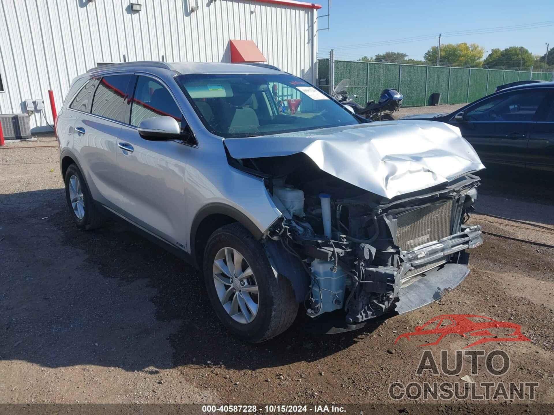 KIA SORENTO 2016 - 5XYPGDA33GG003523