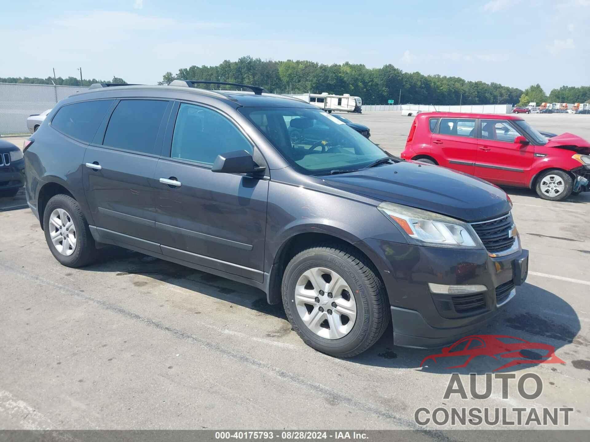 CHEVROLET TRAVERSE 2015 - 1GNKVFED4FJ309666