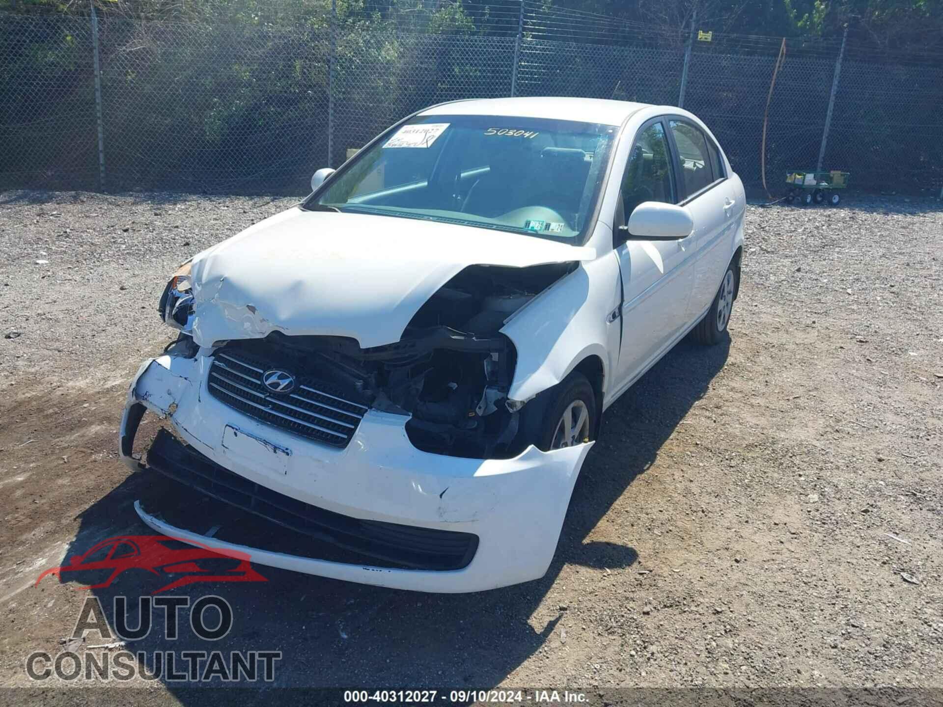 HYUNDAI ACCENT 2010 - KMHCN4AC1AU503041