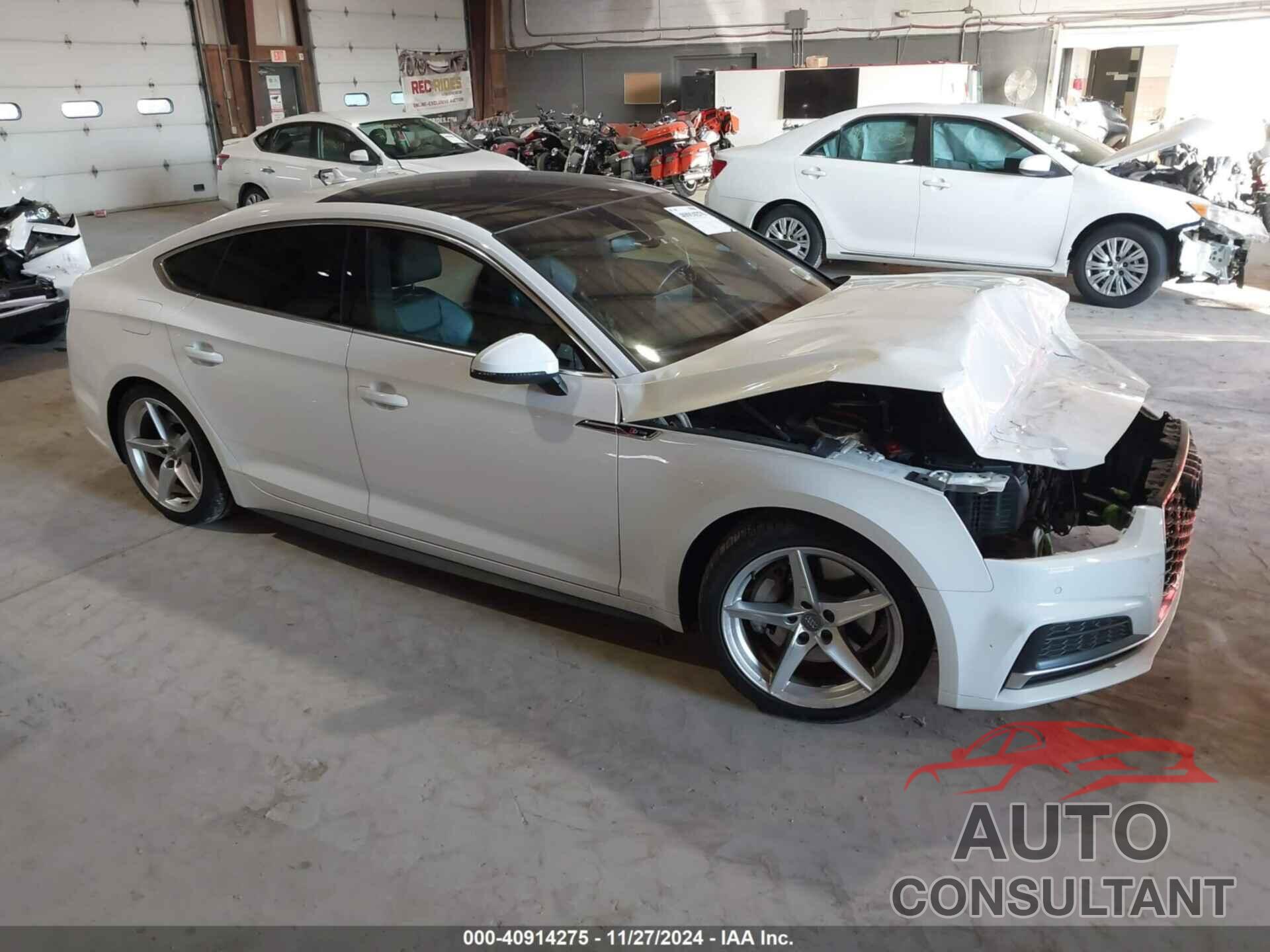 AUDI A5 2018 - WAUENCF57JA055176