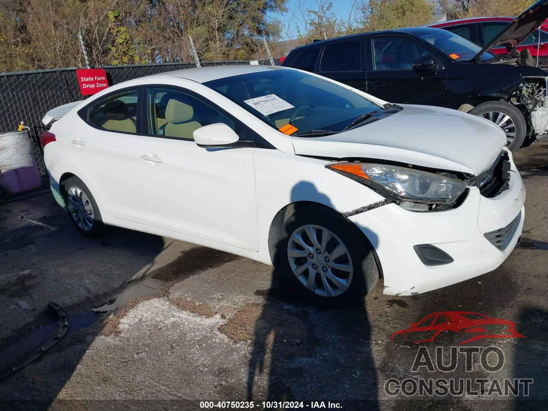 HYUNDAI ELANTRA 2013 - 5NPDH4AE2DH185592