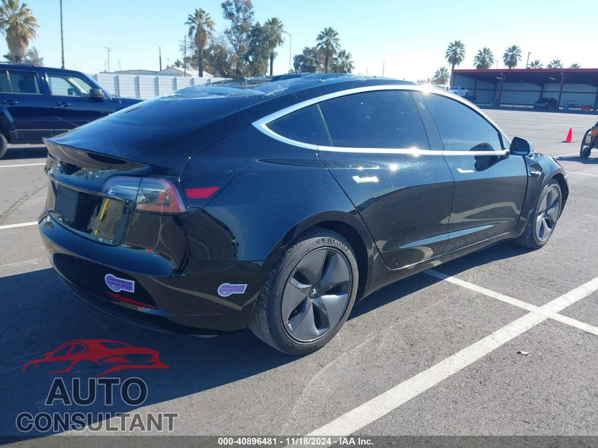 TESLA MODEL 3 2019 - 5YJ3E1EA2KF189986