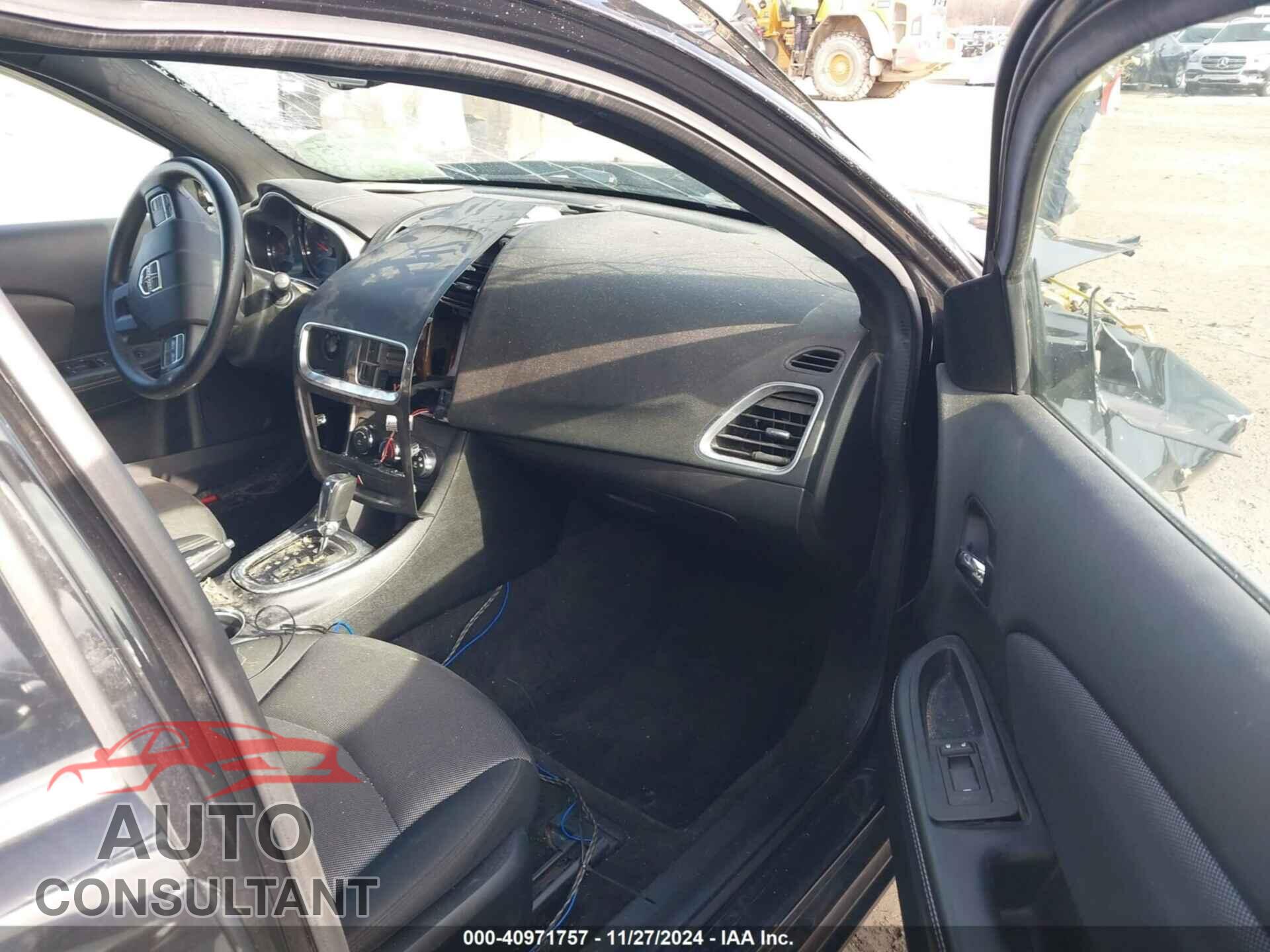 DODGE AVENGER 2013 - 1C3CDZAG8DN770641