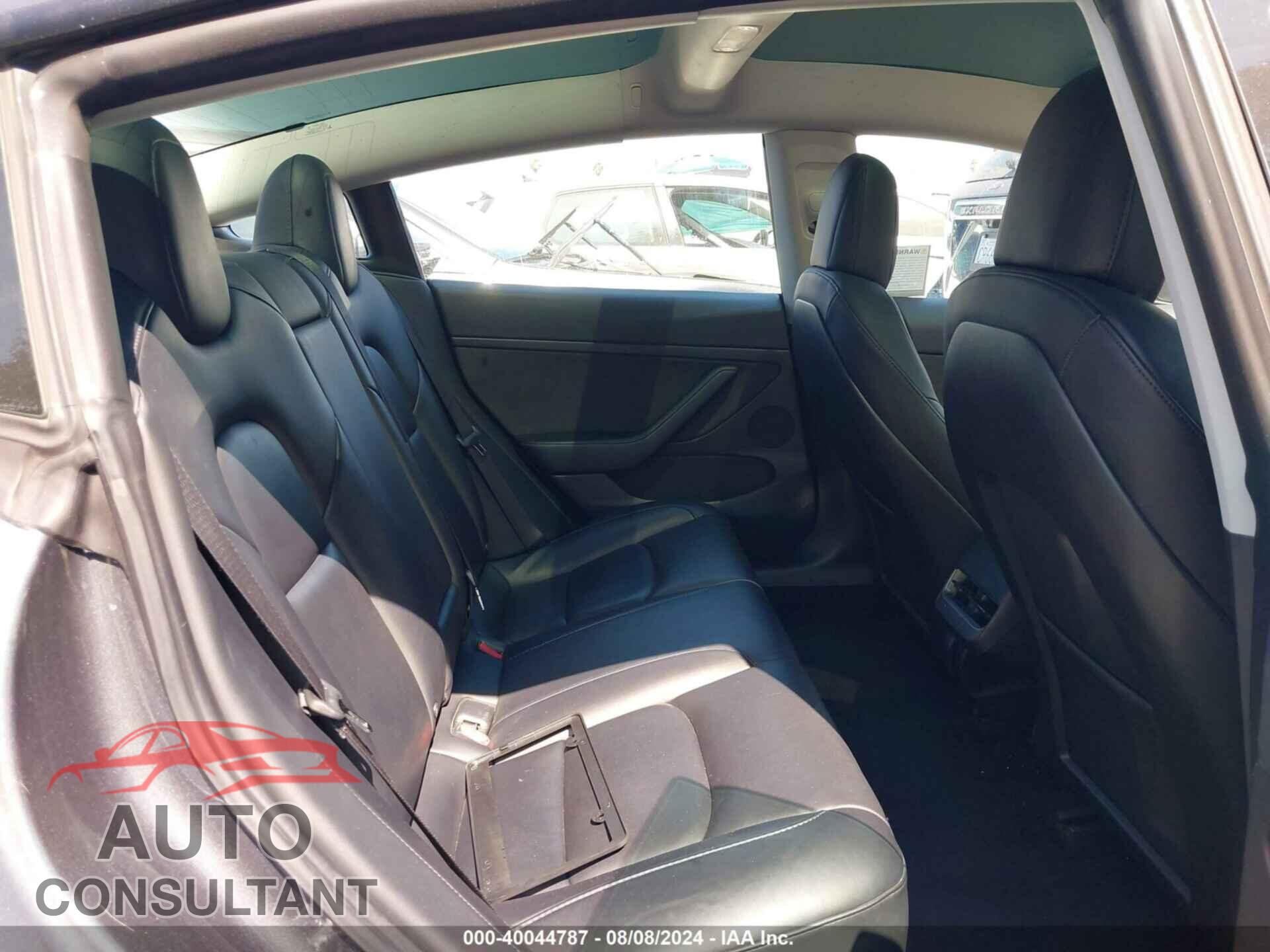 TESLA MODEL 3 2023 - 5YJ3E1EA8PF452375