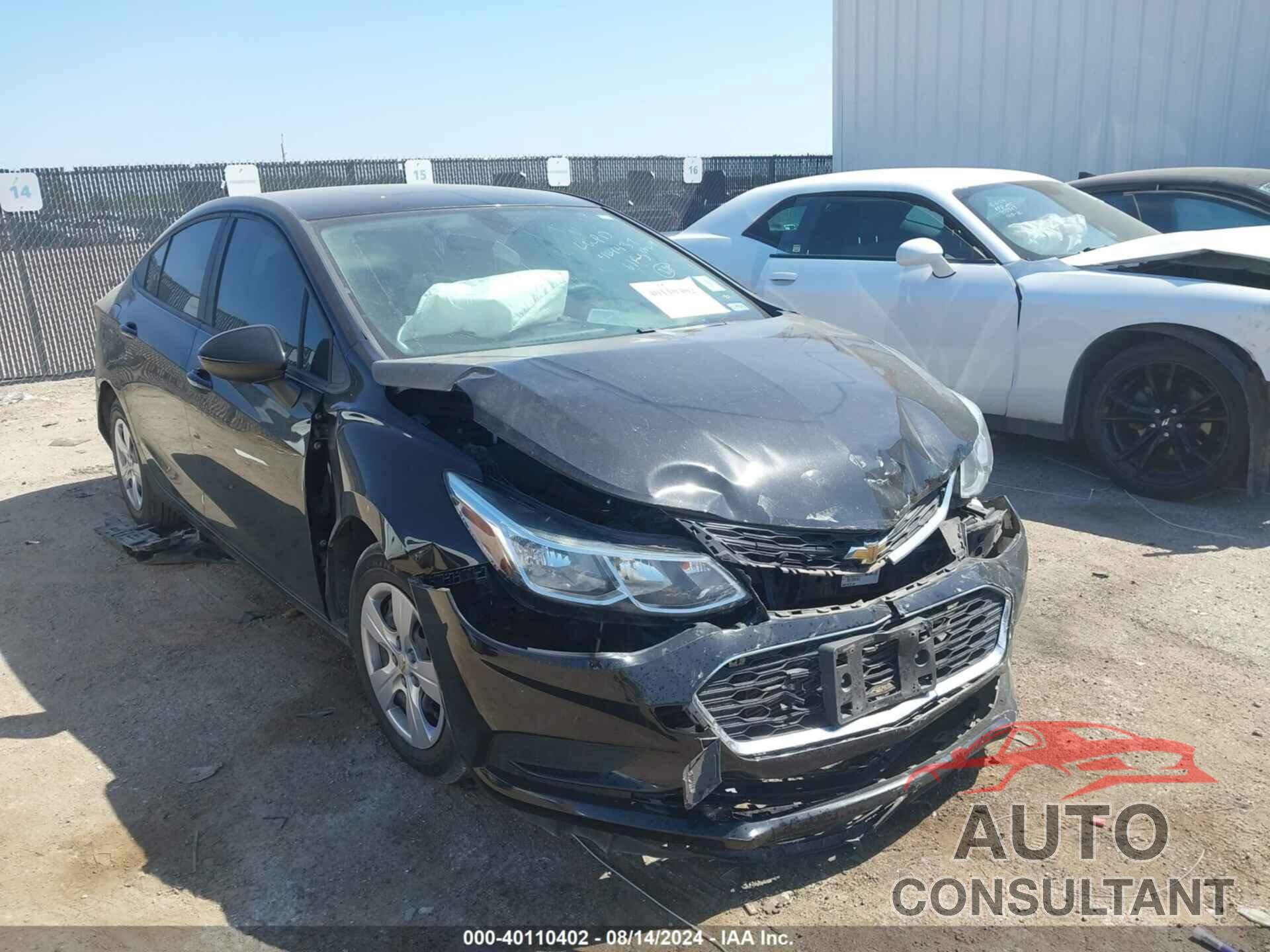 CHEVROLET CRUZE 2018 - 1G1BC5SM3J7159058