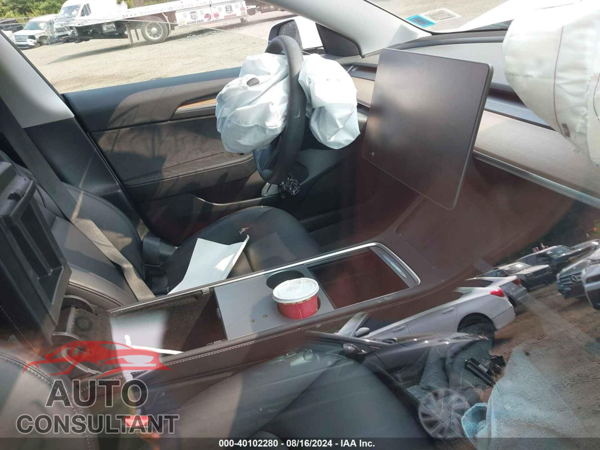 TESLA MODEL 3 2022 - 5YJ3E1EB2NF106912